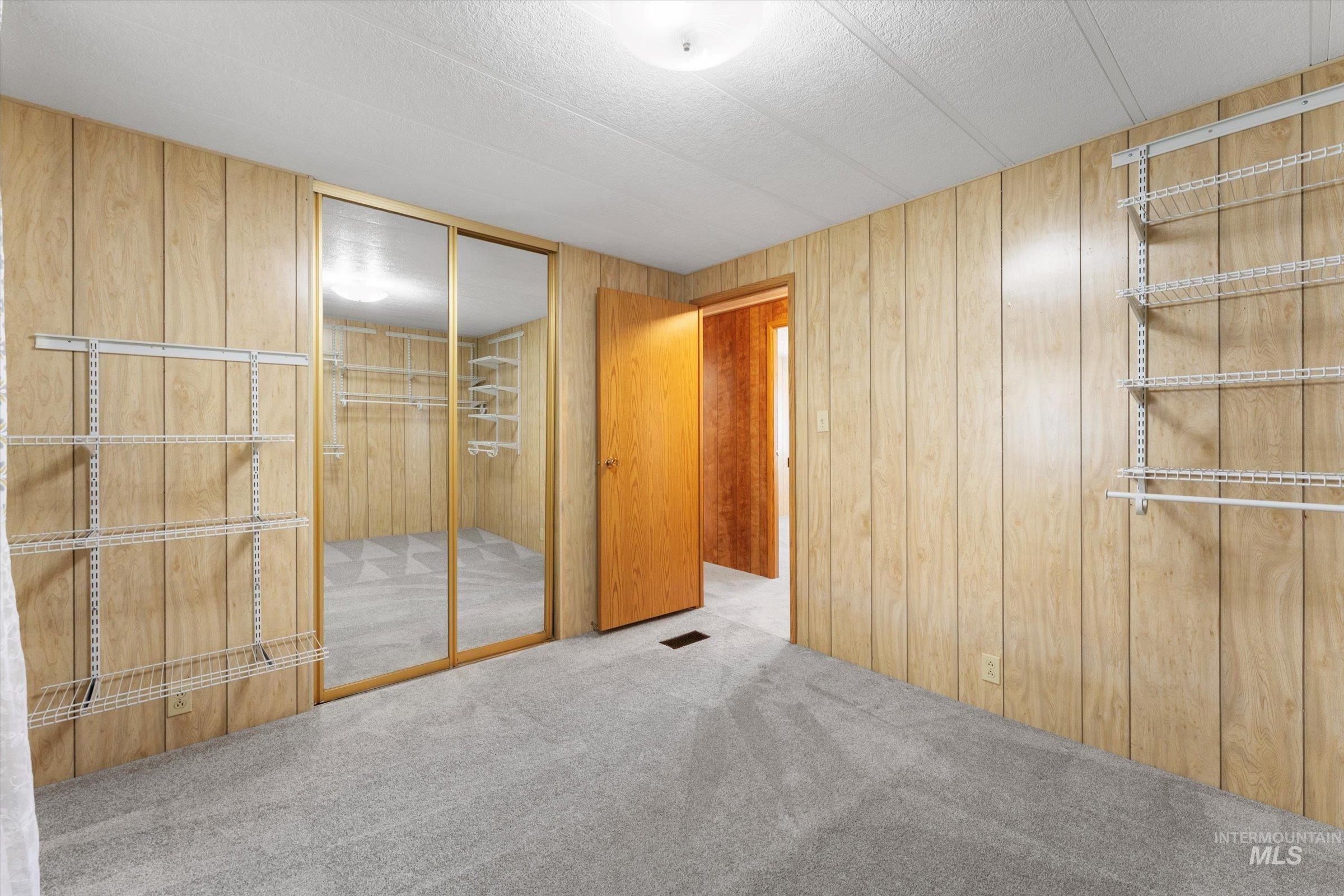 3468 N Dalton Ln Property Photo 23