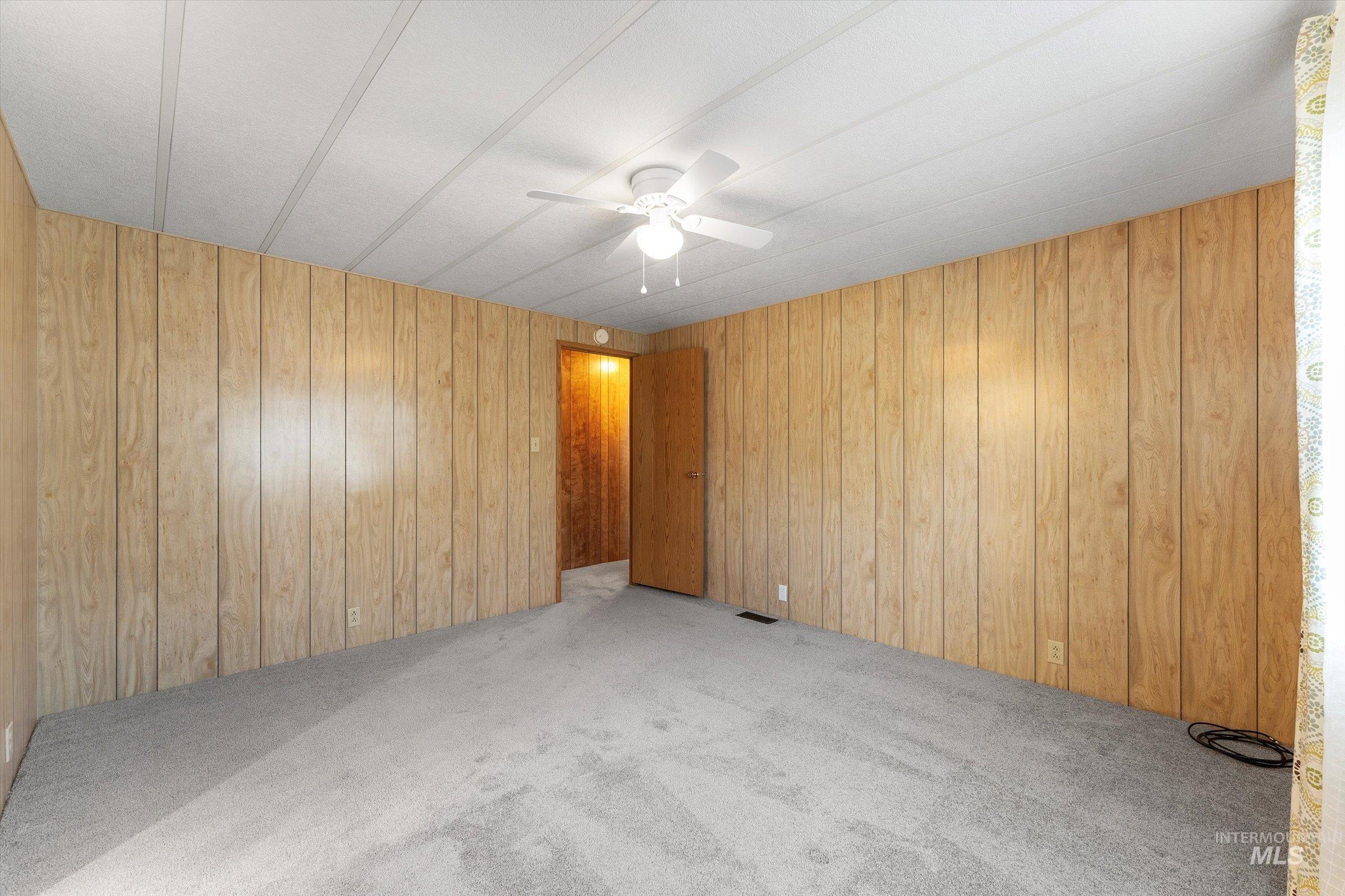 3468 N Dalton Ln Property Photo 24