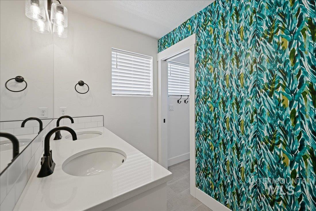 3490 Collingwood Dr Property Photo 31