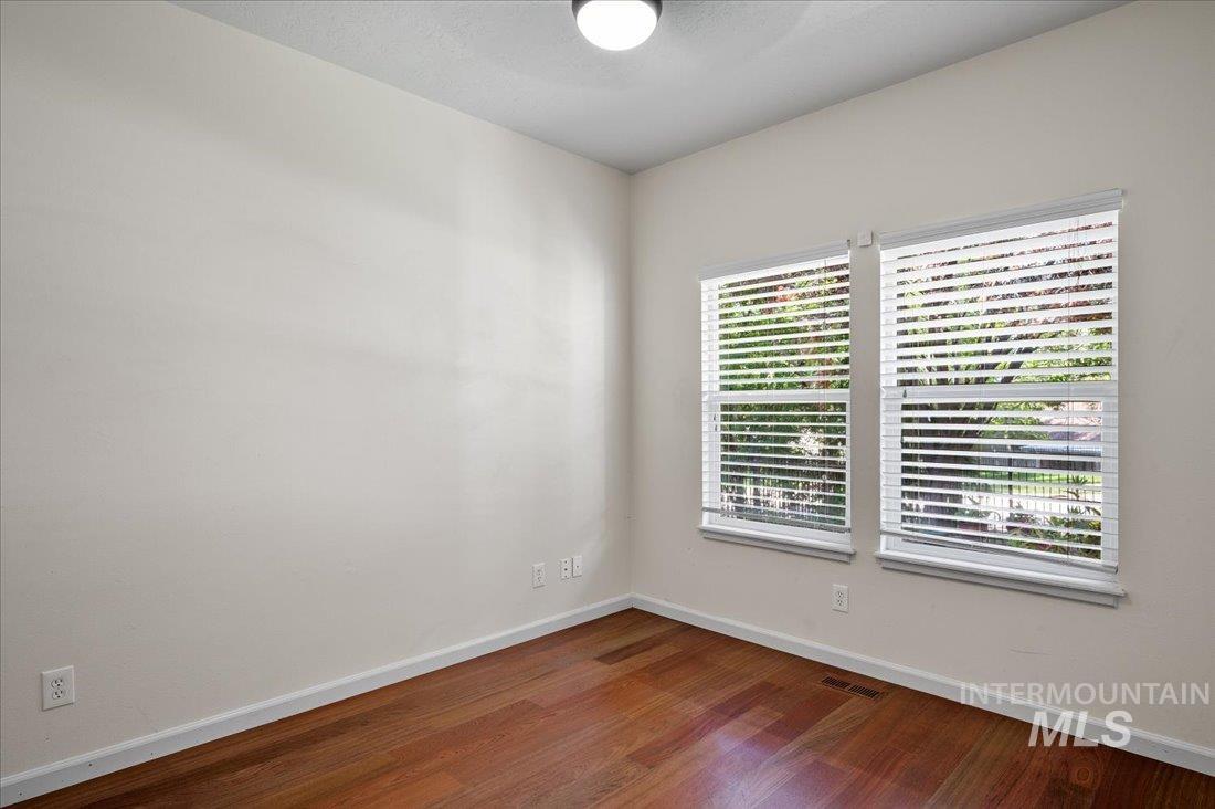 650 E Whitney Ct Property Photo 29