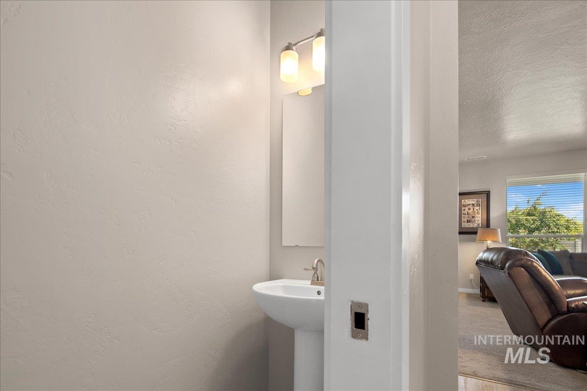 1123 Drexel Hill Ave Property Photo 7