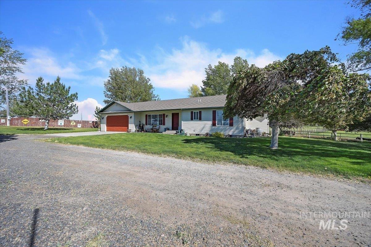 2123 E 3970 N Property Photo 2