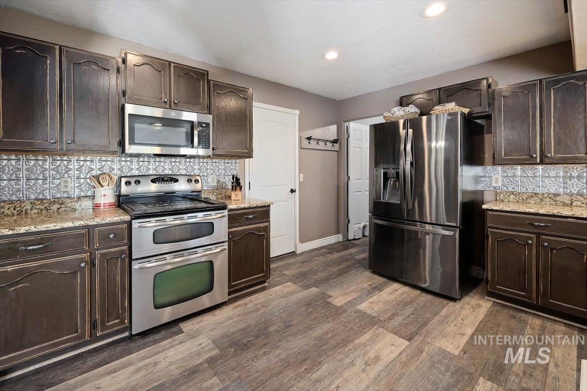 2123 E 3970 N Property Photo 13