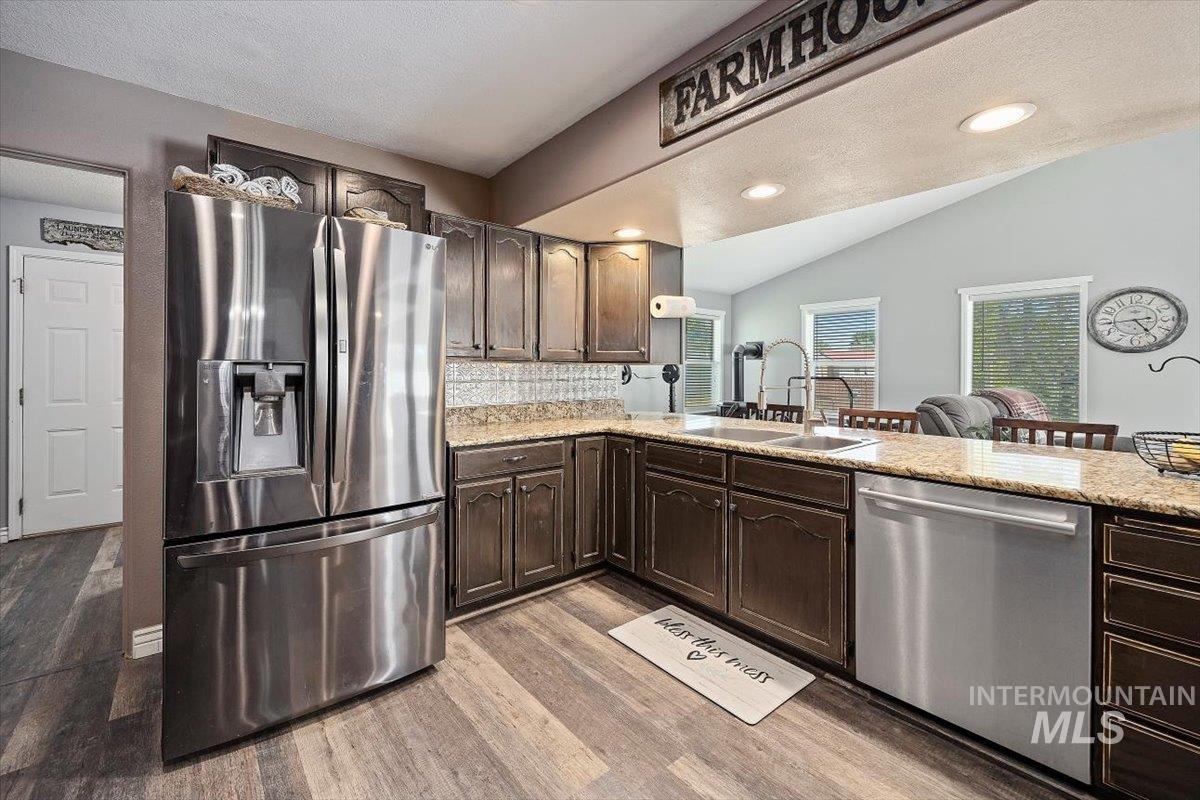 2123 E 3970 N Property Photo 15