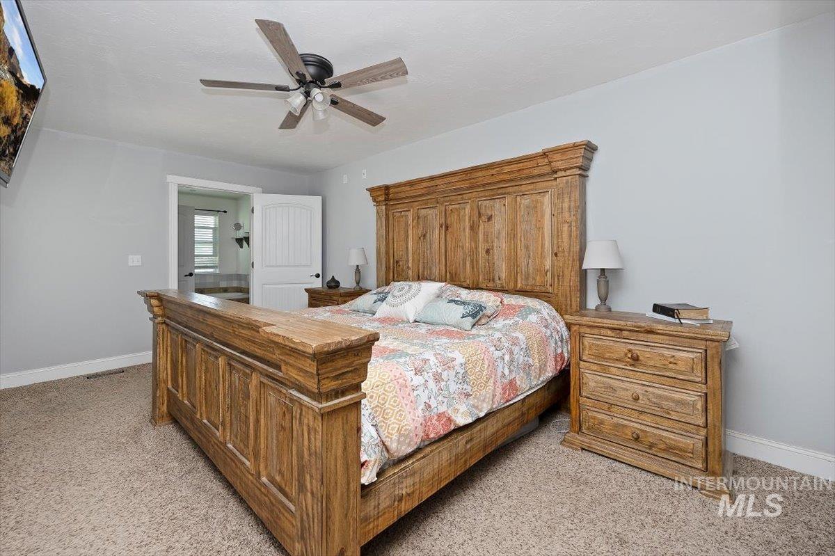 2123 E 3970 N Property Photo 21