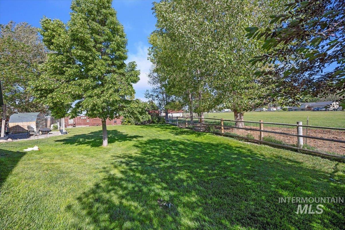 2123 E 3970 N Property Photo 35