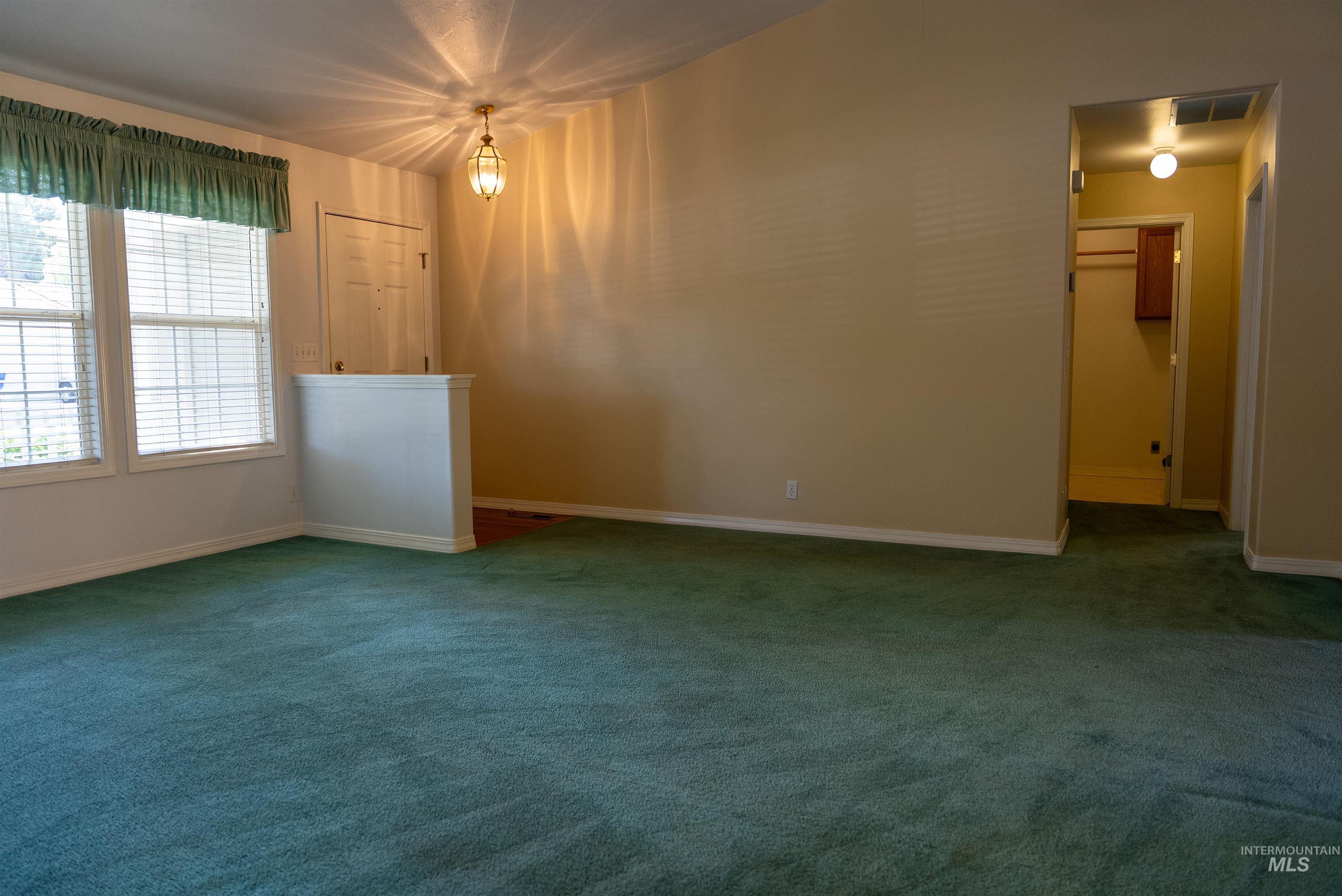 4677 N Bruxelles Dr Property Photo 8