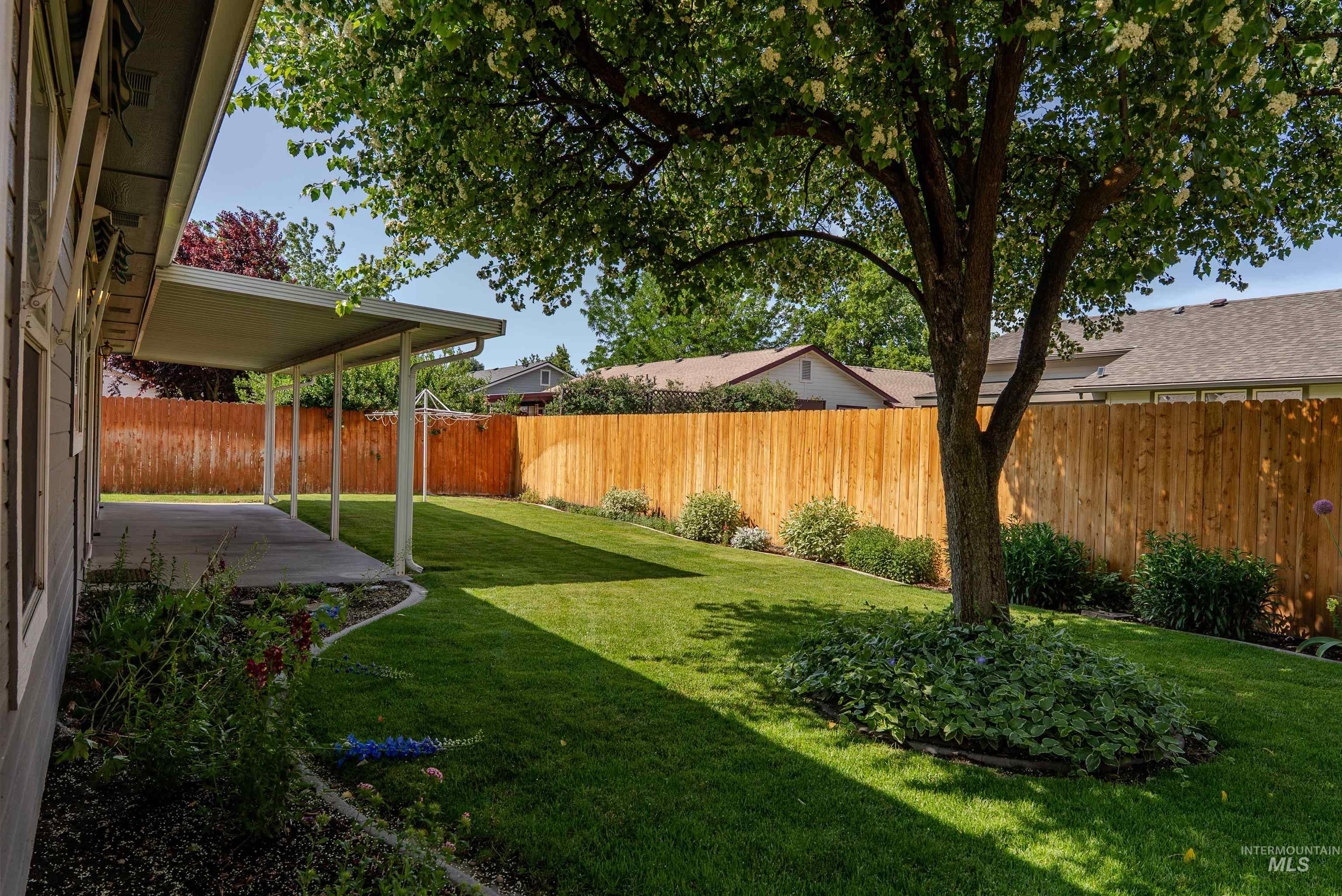 4677 N Bruxelles Dr Property Photo 27