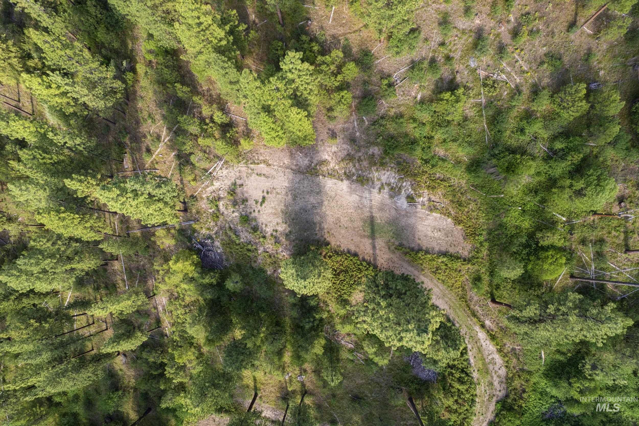 Lot 24 Block 1 Elk Run Property Photo 15
