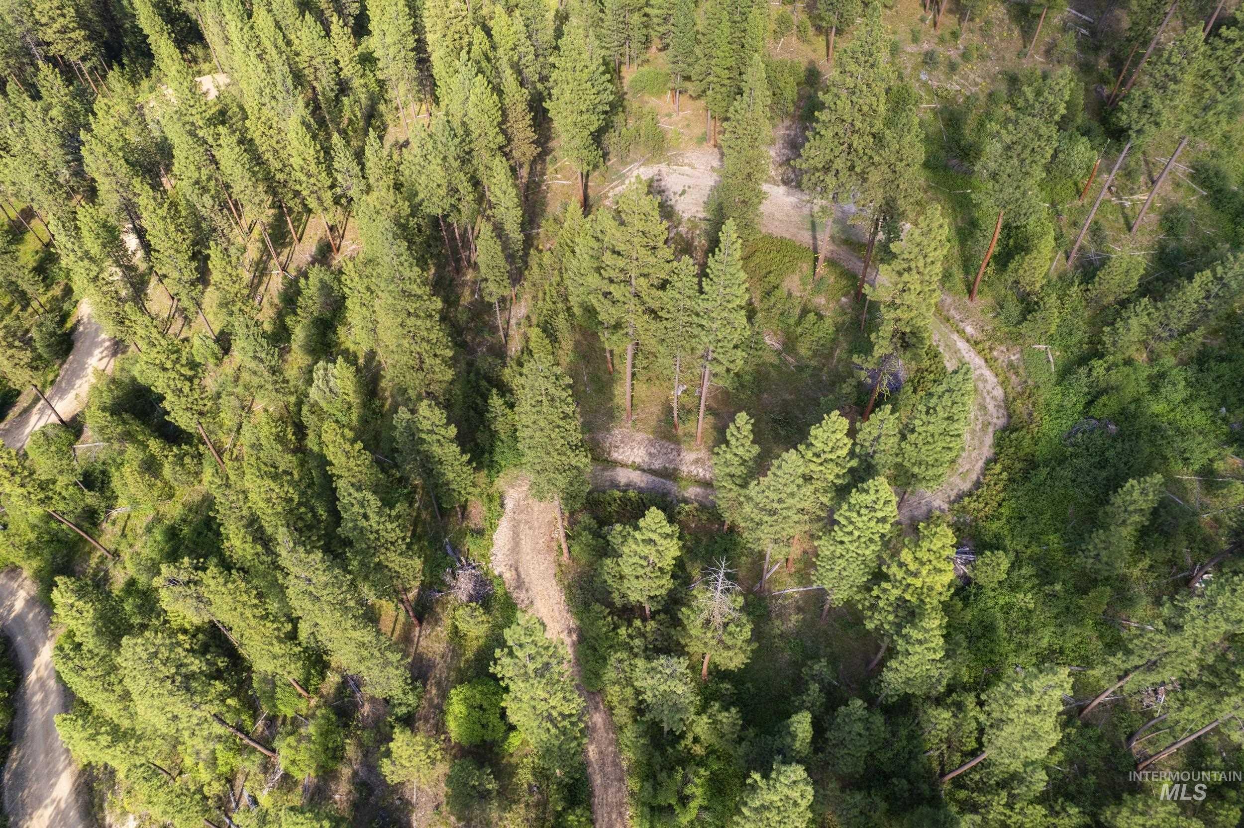 Lot 24 Block 1 Elk Run Property Photo 16