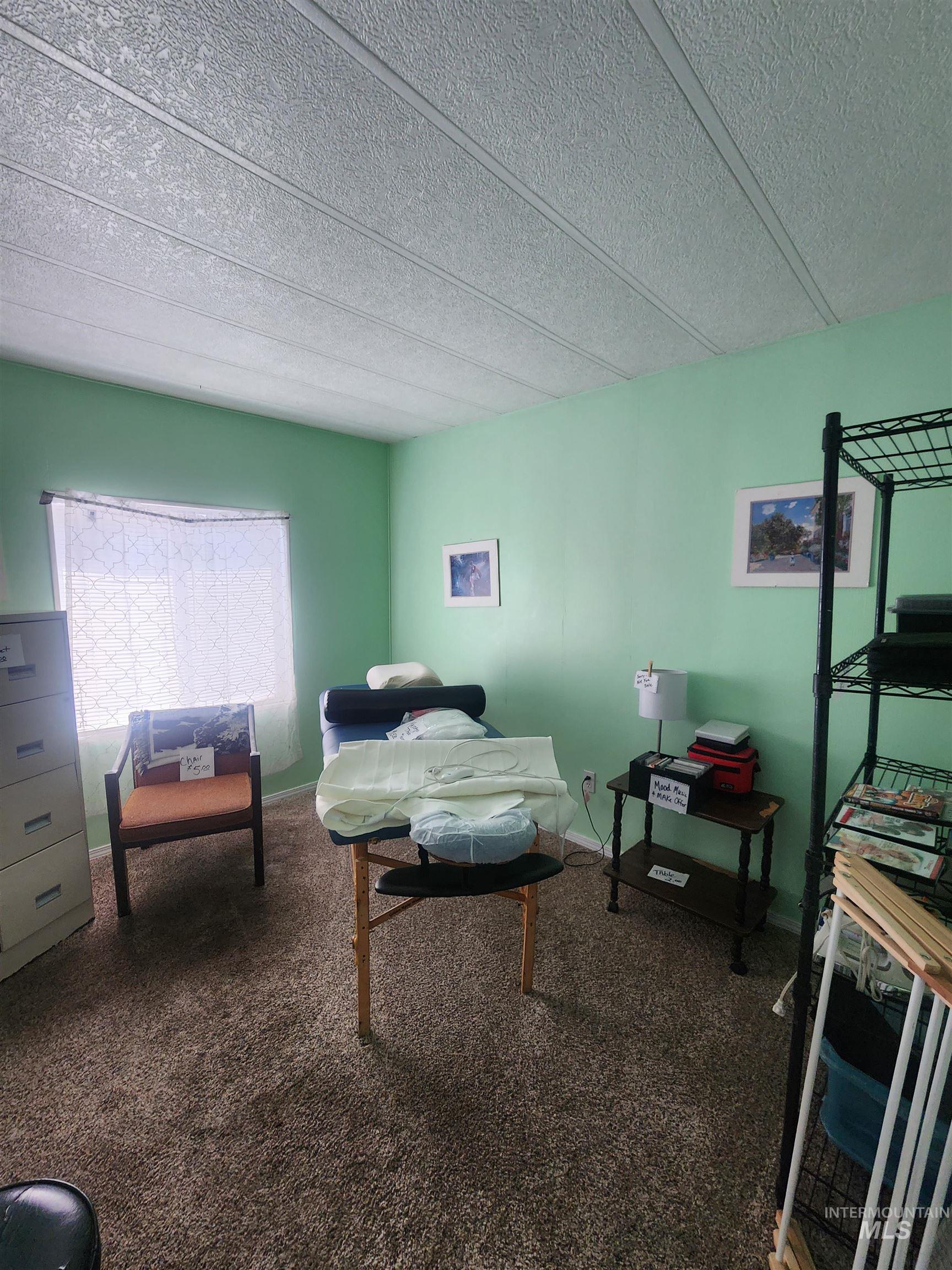 1286 Twin Villa Loop Property Photo 4