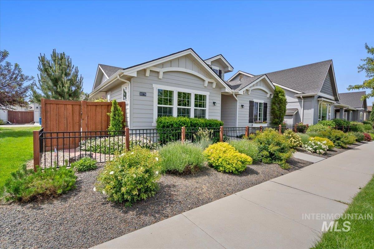 10779 W Alfina Dr Property Photo 2