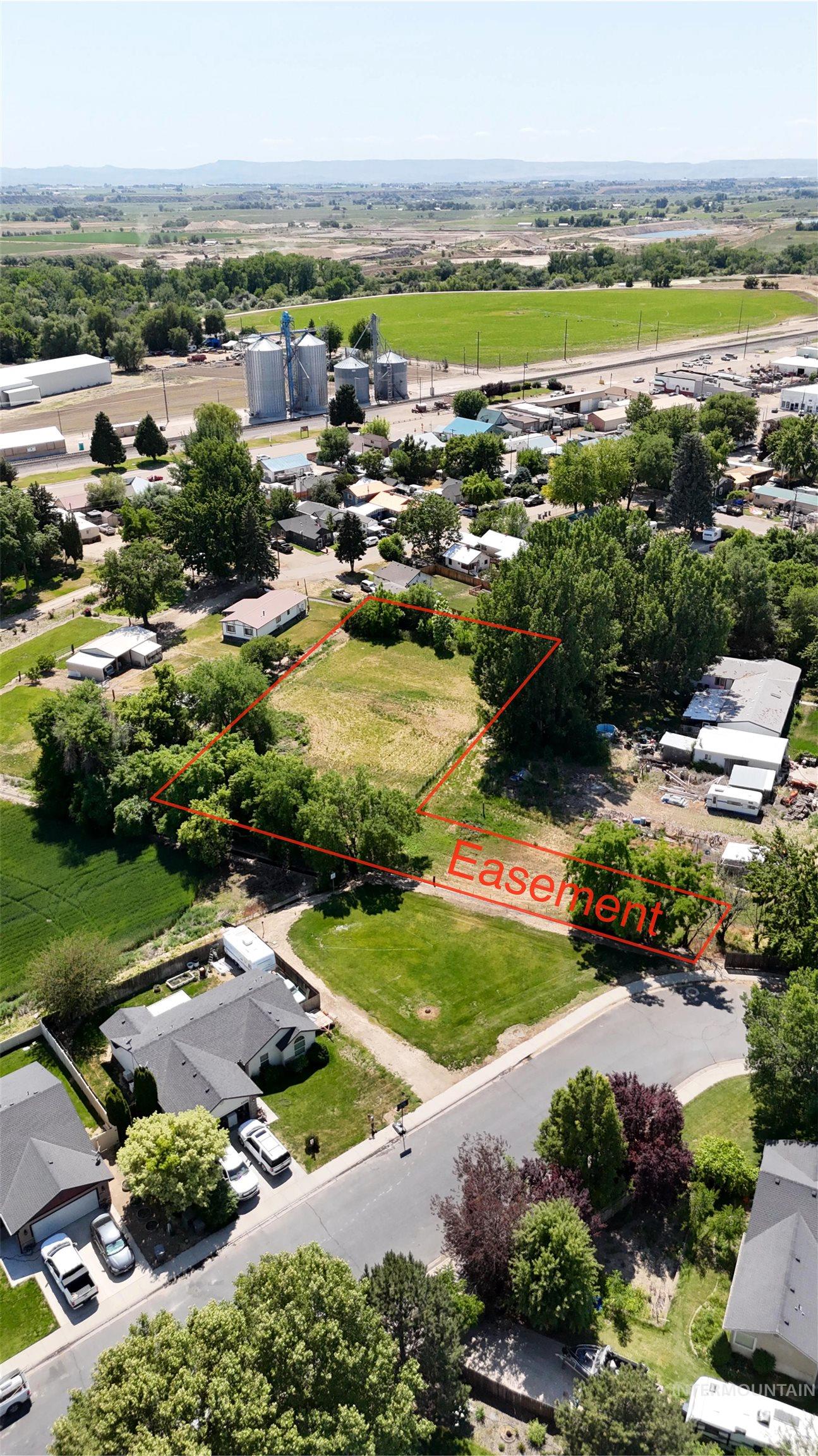 251 Gary Ave Lot B Property Photo 3