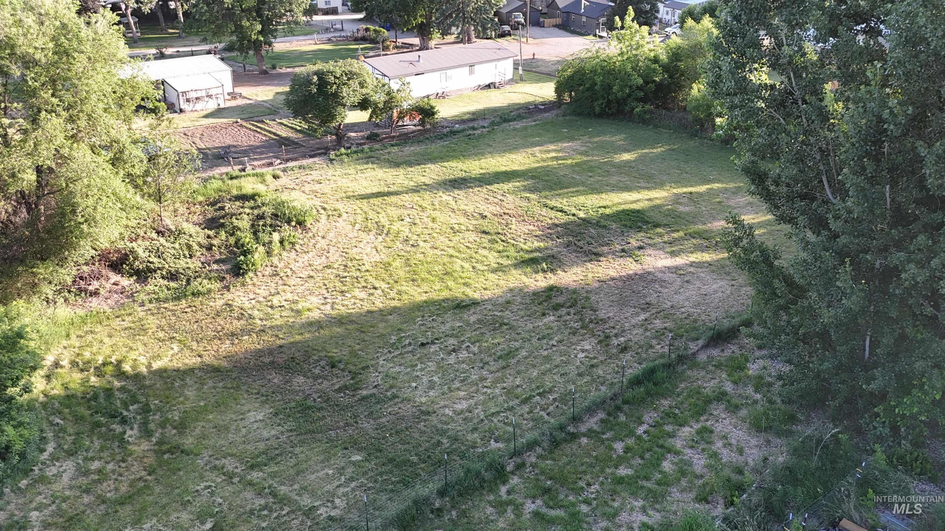 251 Gary Ave Lot B Property Photo 12