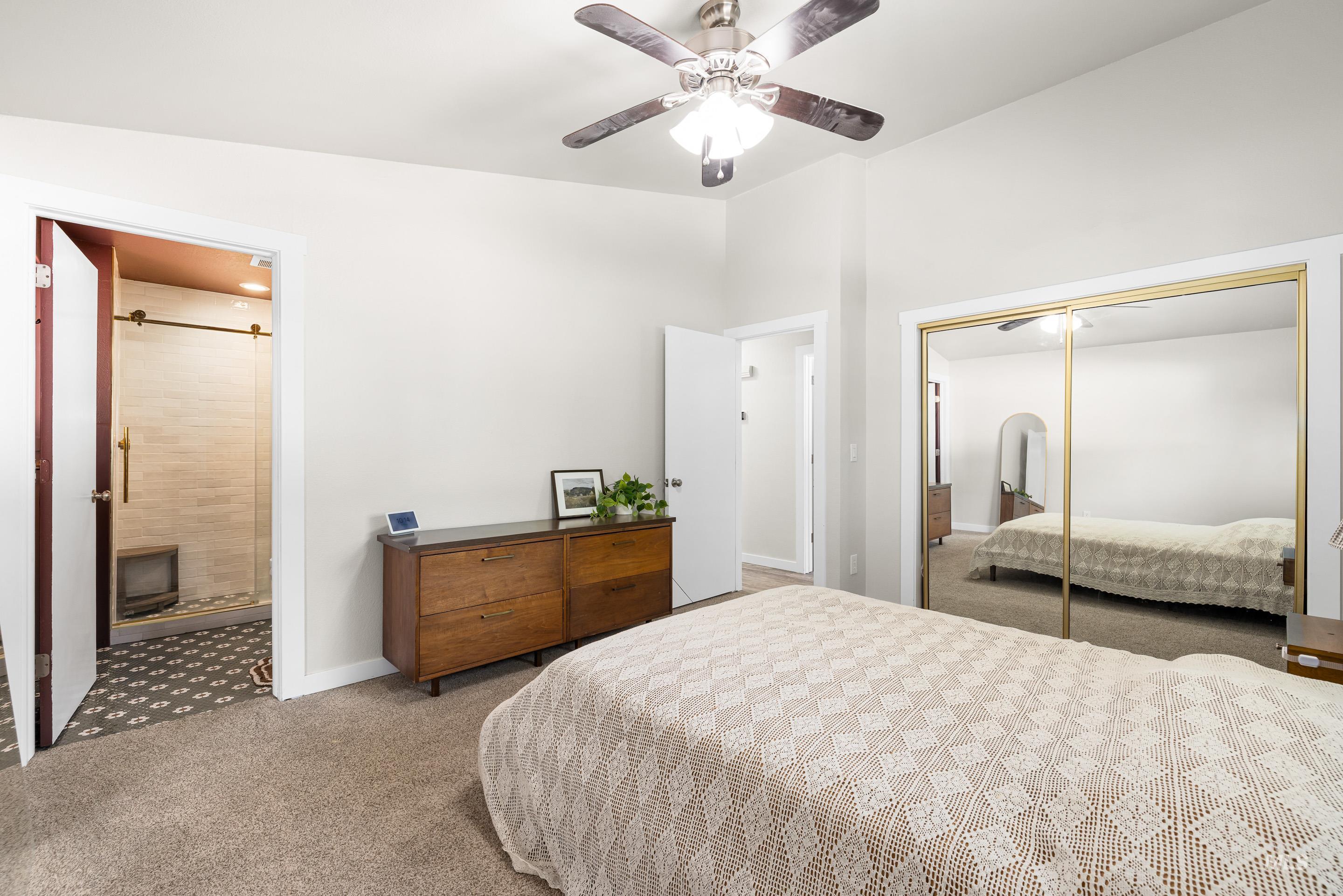 11078 W Tioga St Property Photo 14