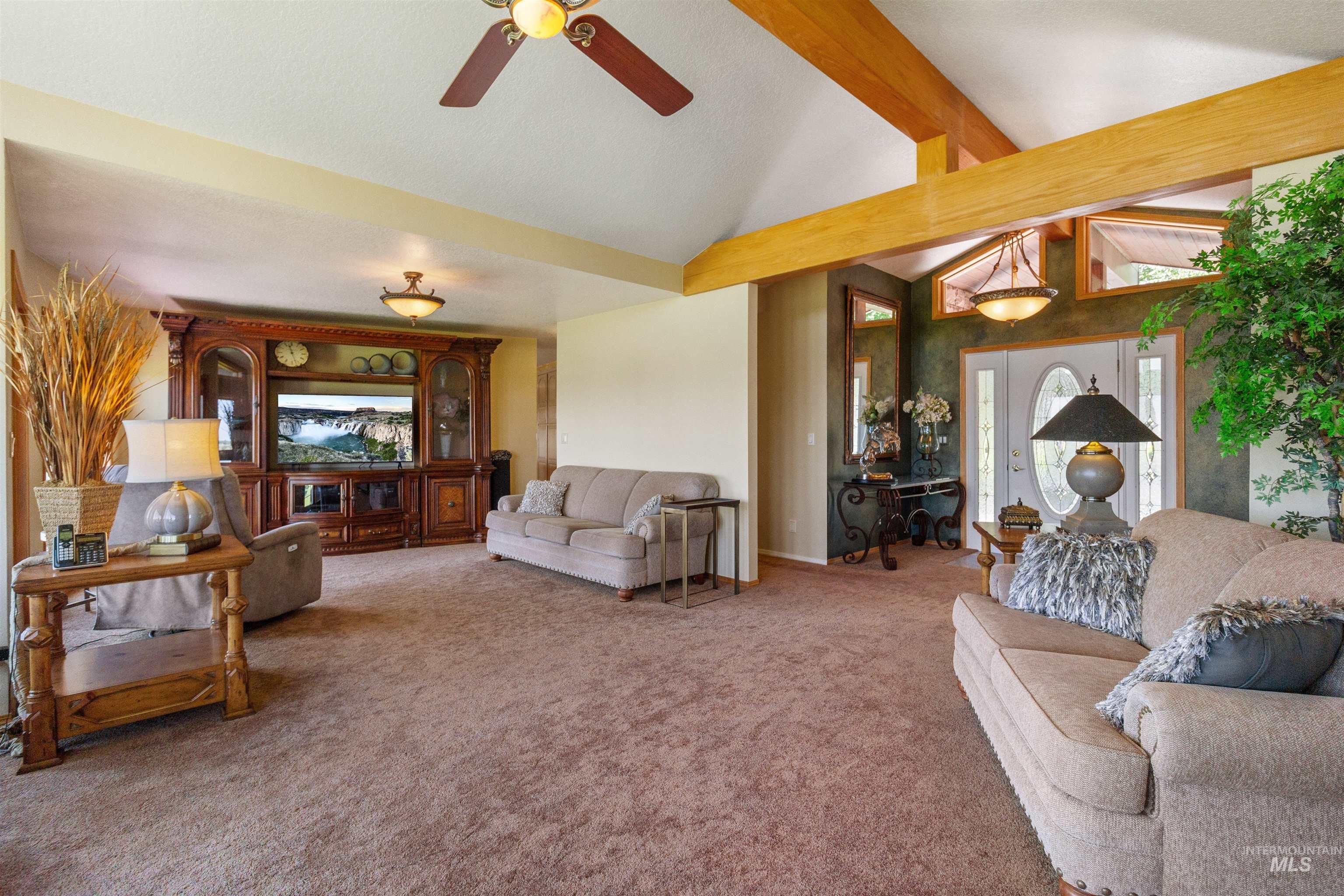 15 Van Engelen Rd Property Photo 43