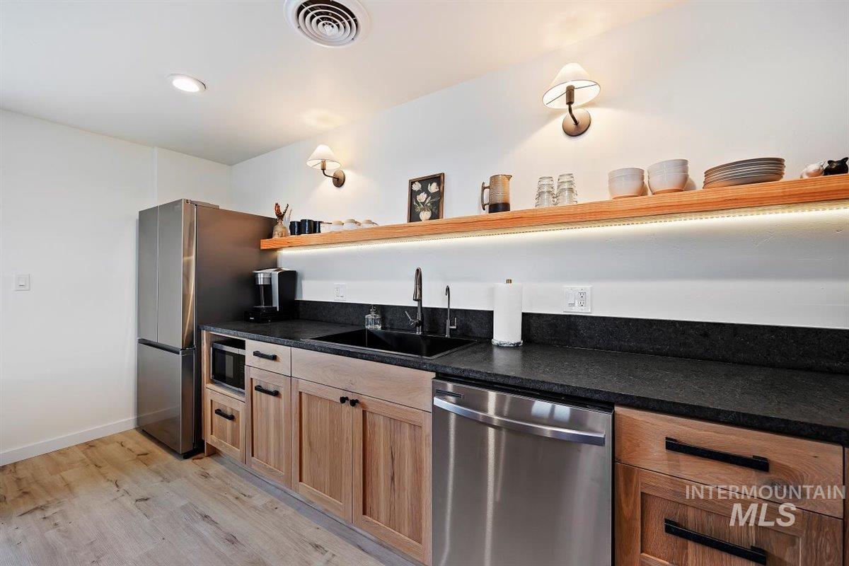 2672 E 4000 N Property Photo 11