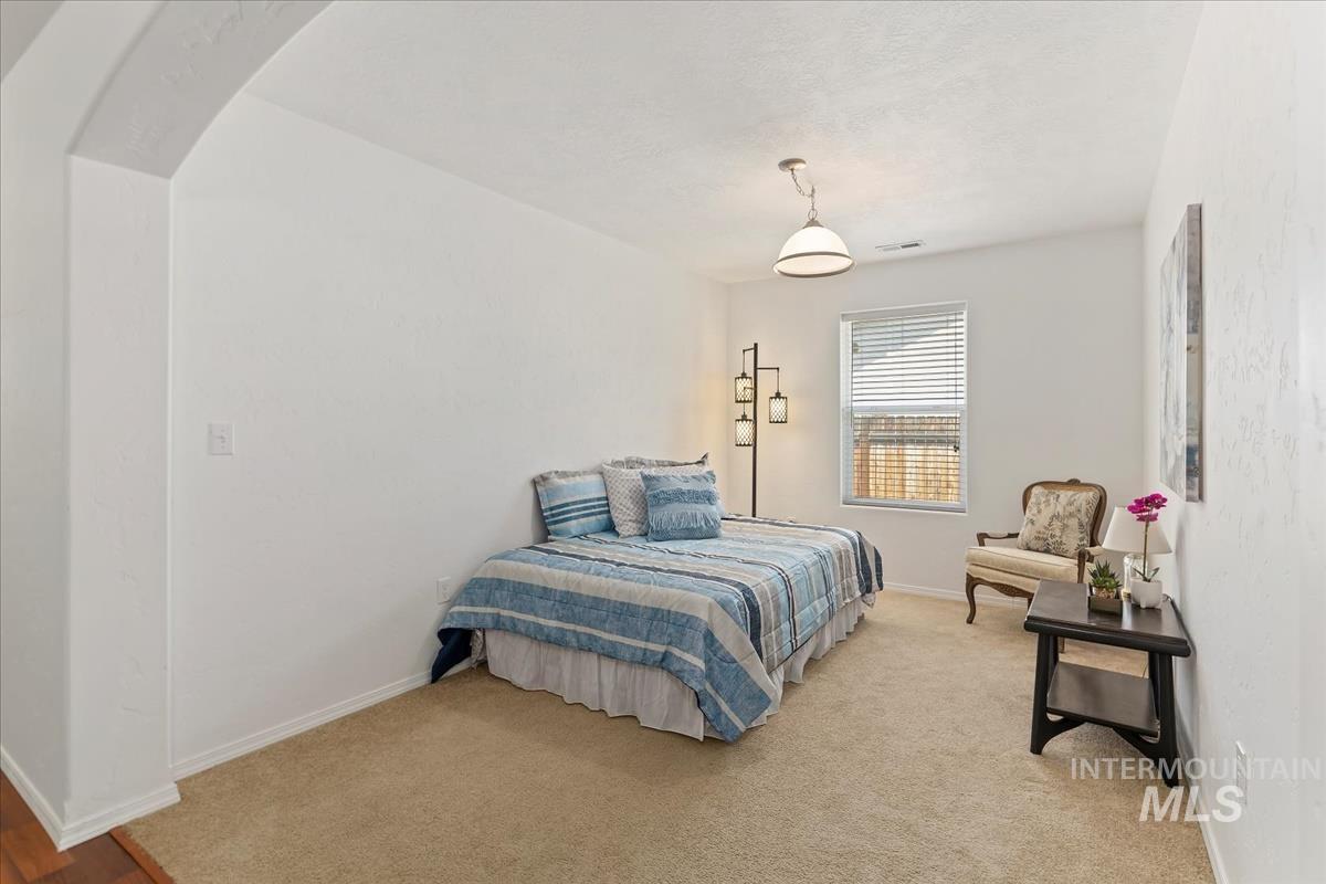4456 N Weston Ave Property Photo 24