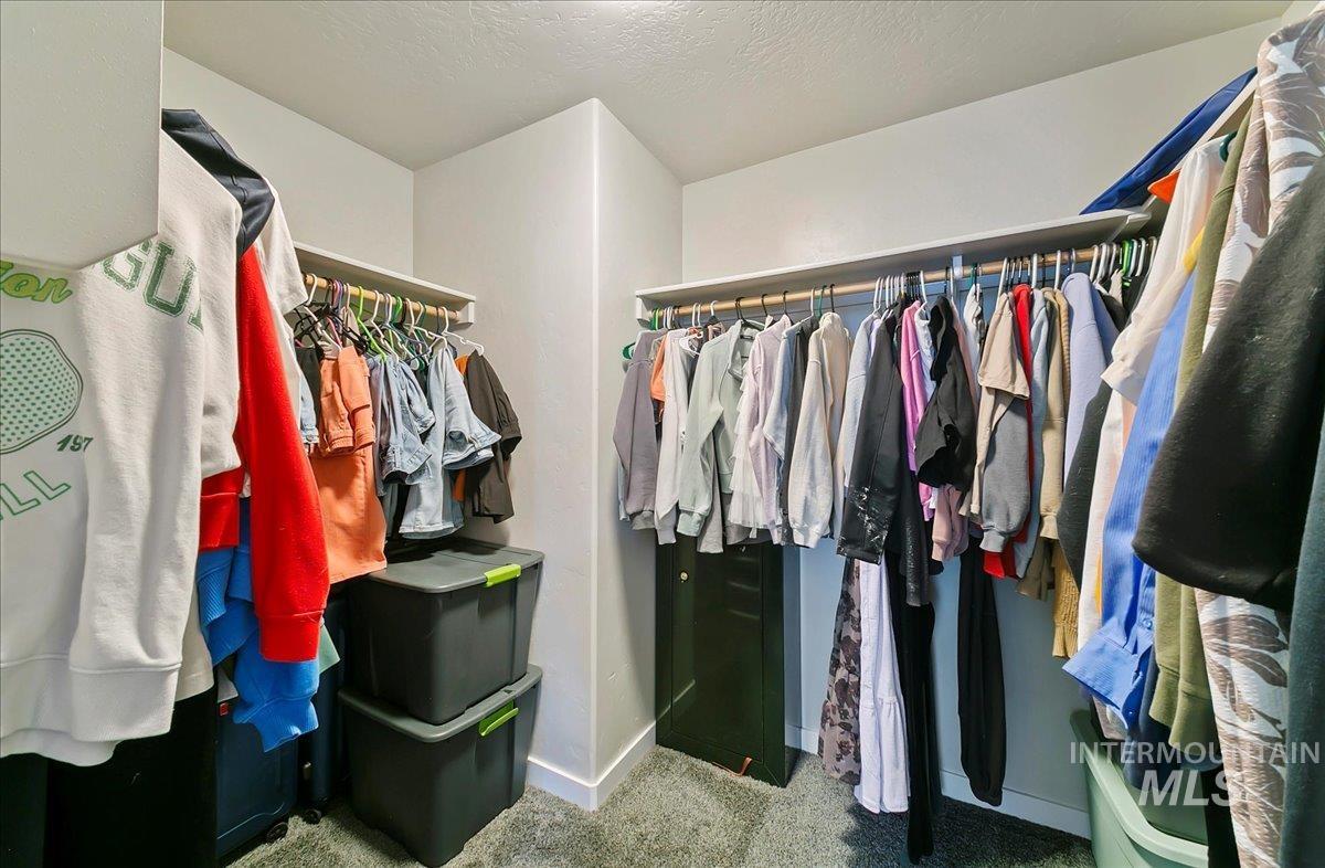 5053 N Maplestone Ave. Property Photo 25