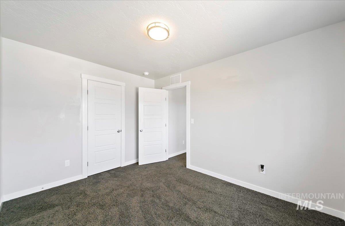 5053 N Maplestone Ave. Property Photo 36