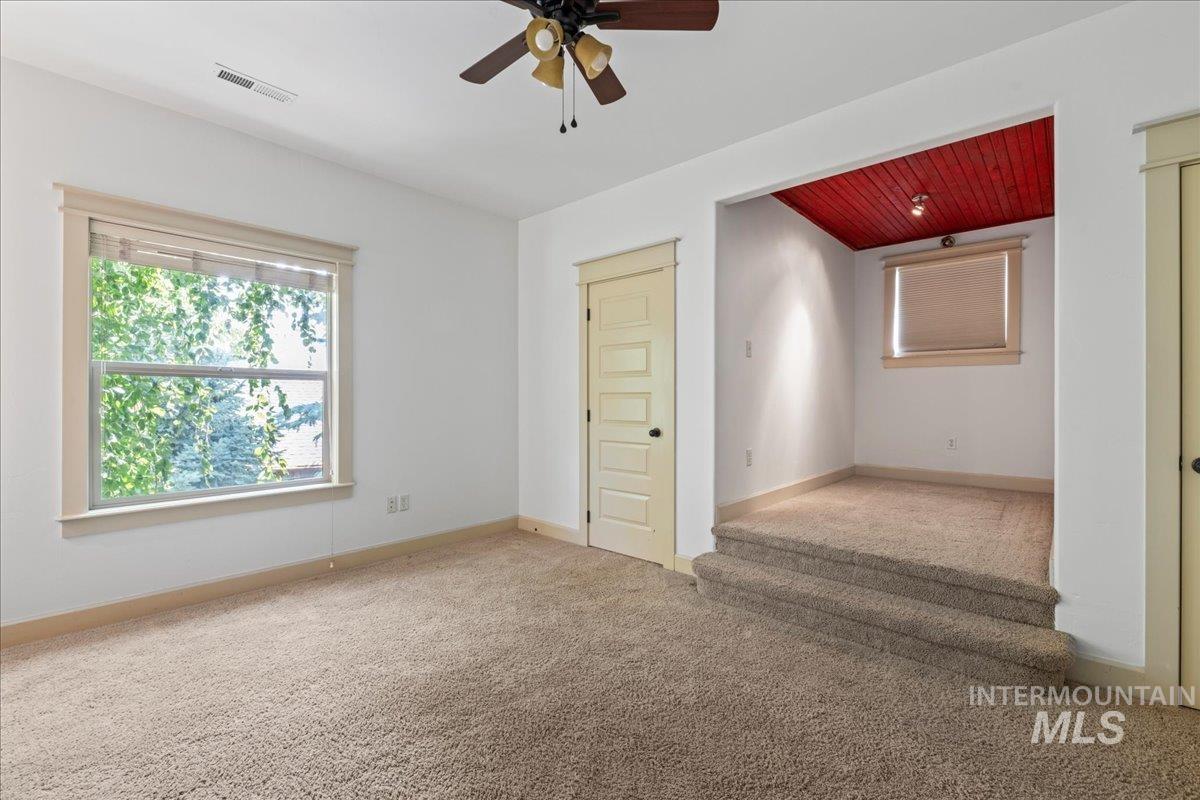 1878 W Sheep Hill Ct Property Photo 20