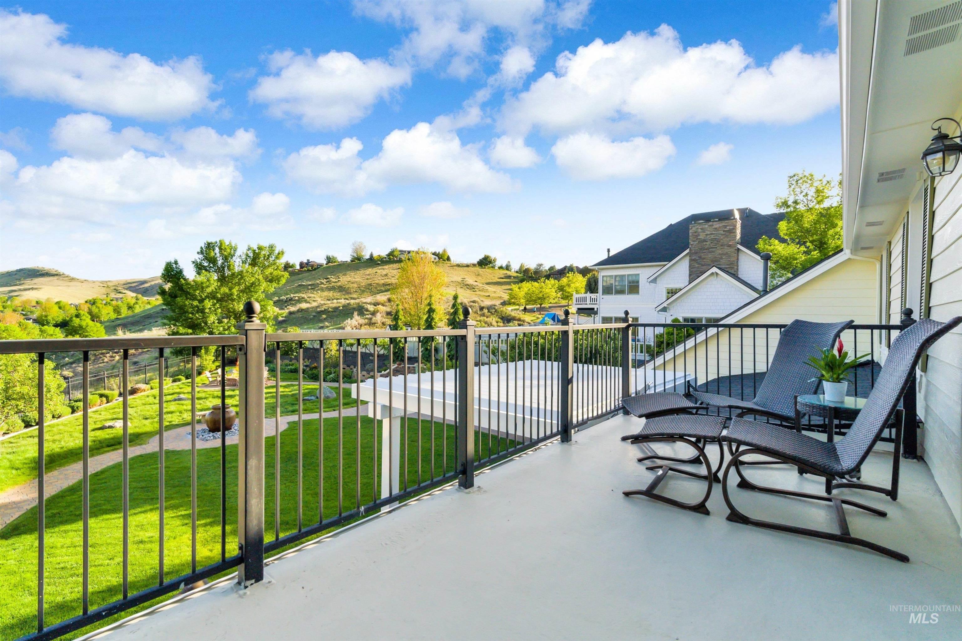 12721 N Schicks Ridge Rd Property Photo 31