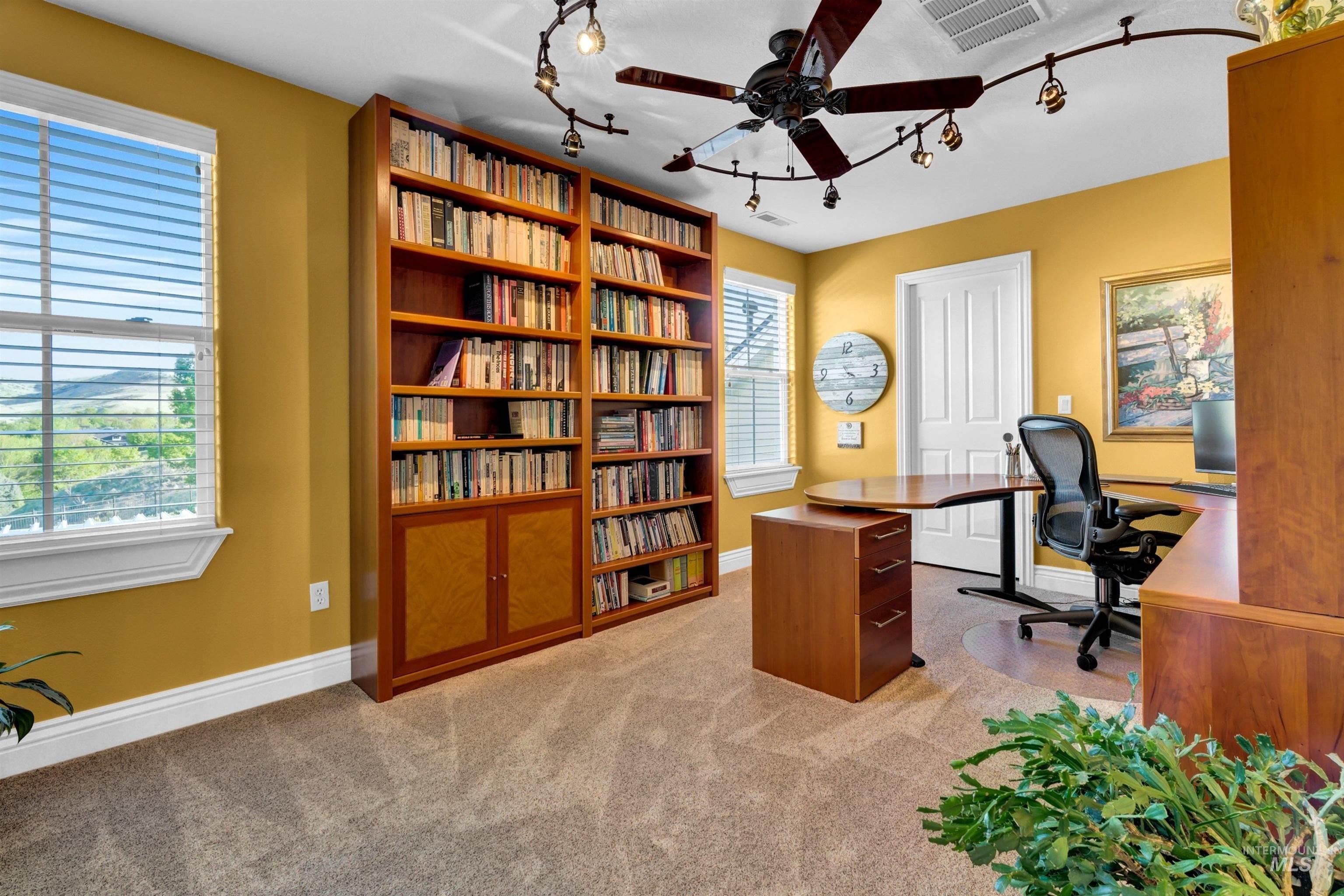 12721 N Schicks Ridge Rd Property Photo 39