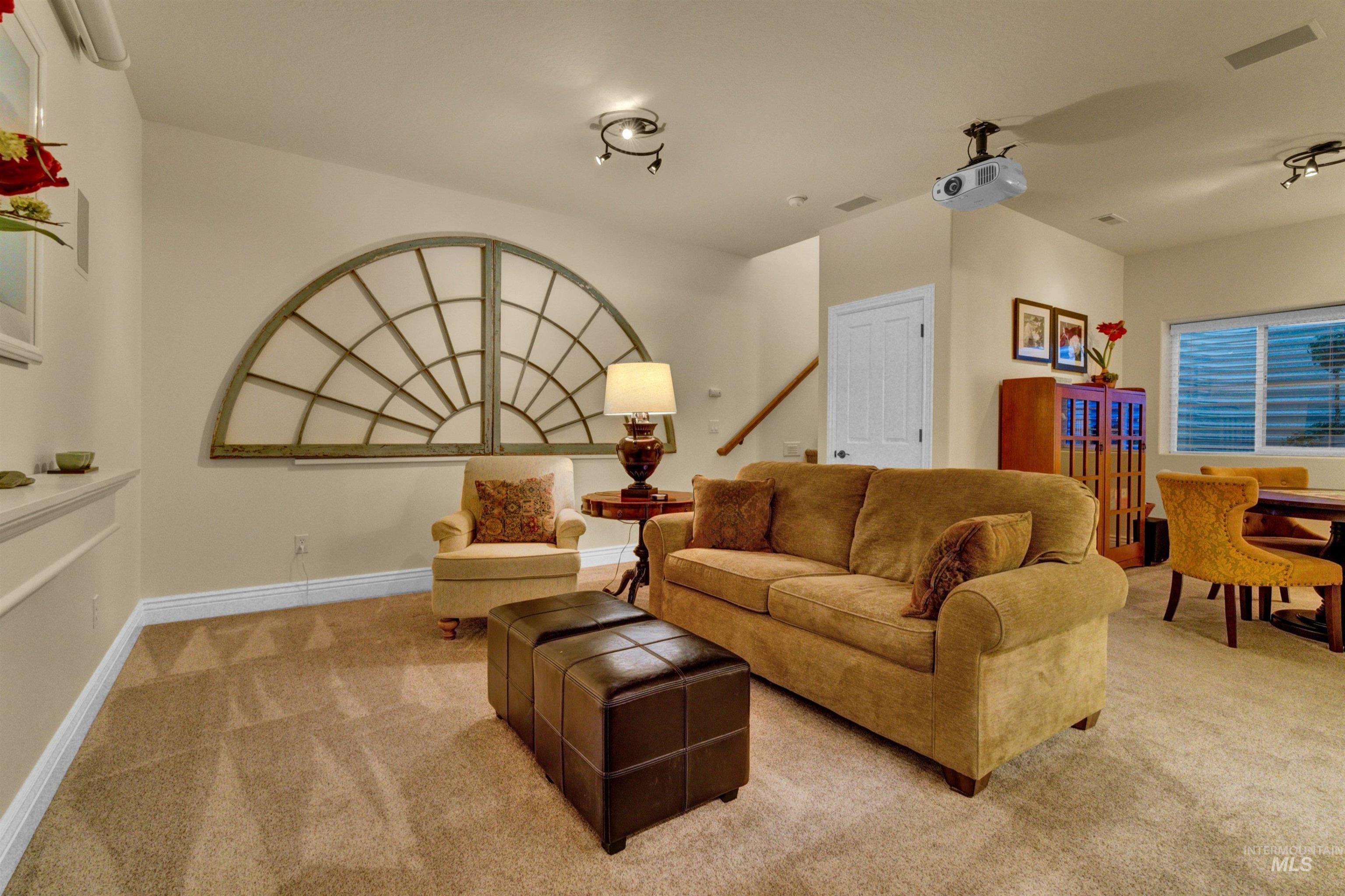 12721 N Schicks Ridge Rd Property Photo 45