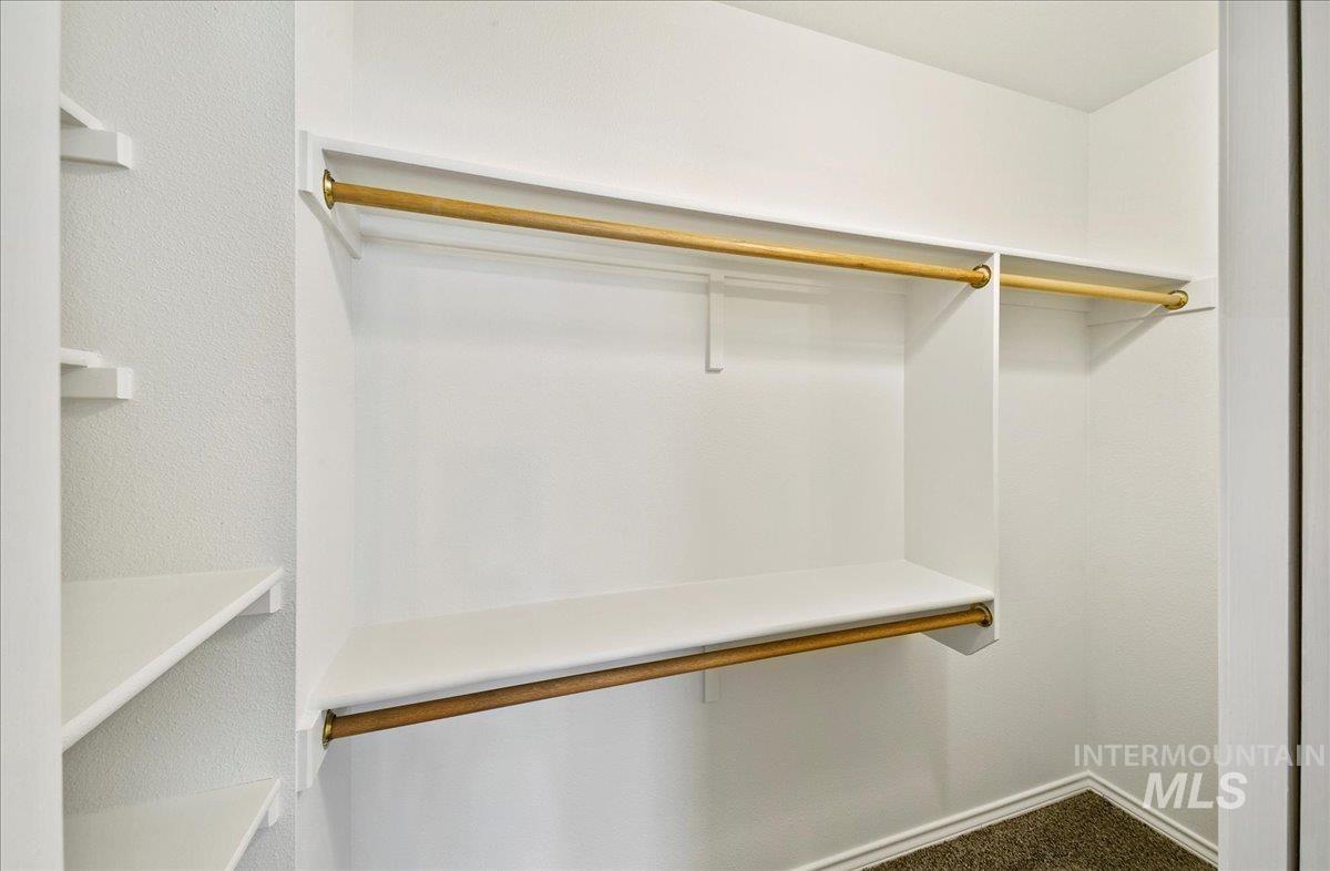 431 N David Frost St Property Photo 24