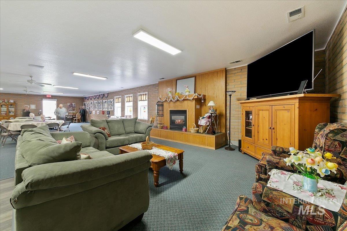 431 N David Frost St Property Photo 47