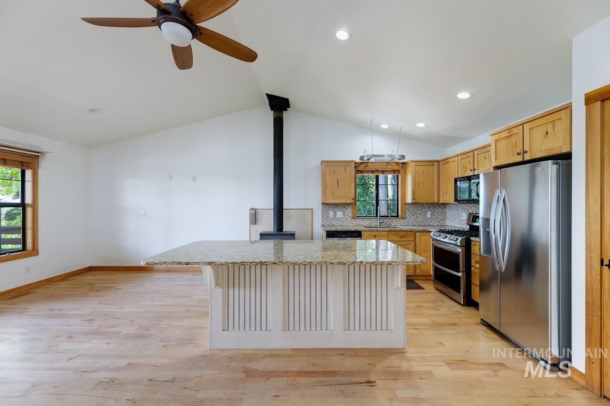 8315 Elk Ridge Ln Property Photo 8