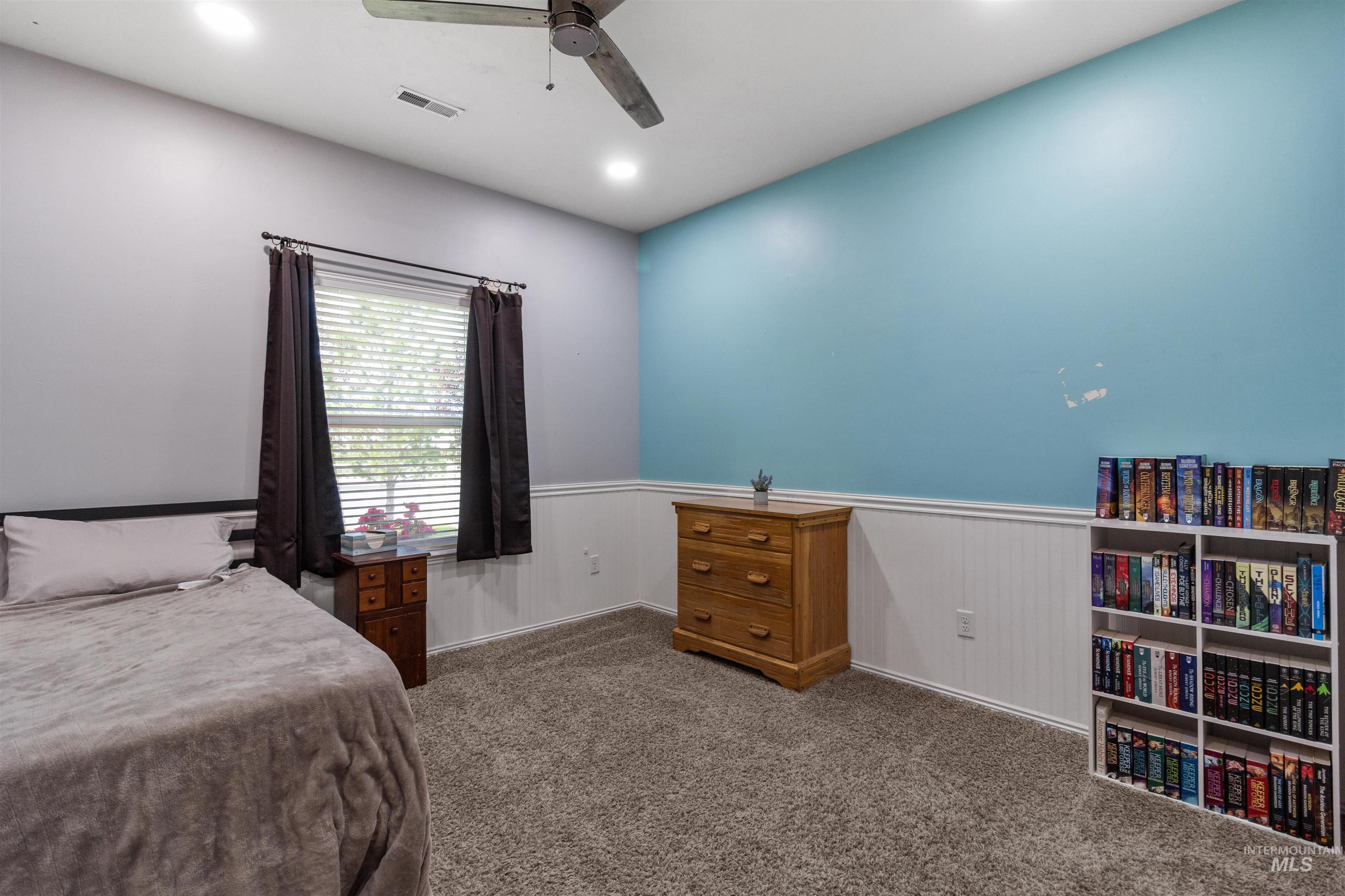 420 Cayuse Creek Dr Property Photo 22
