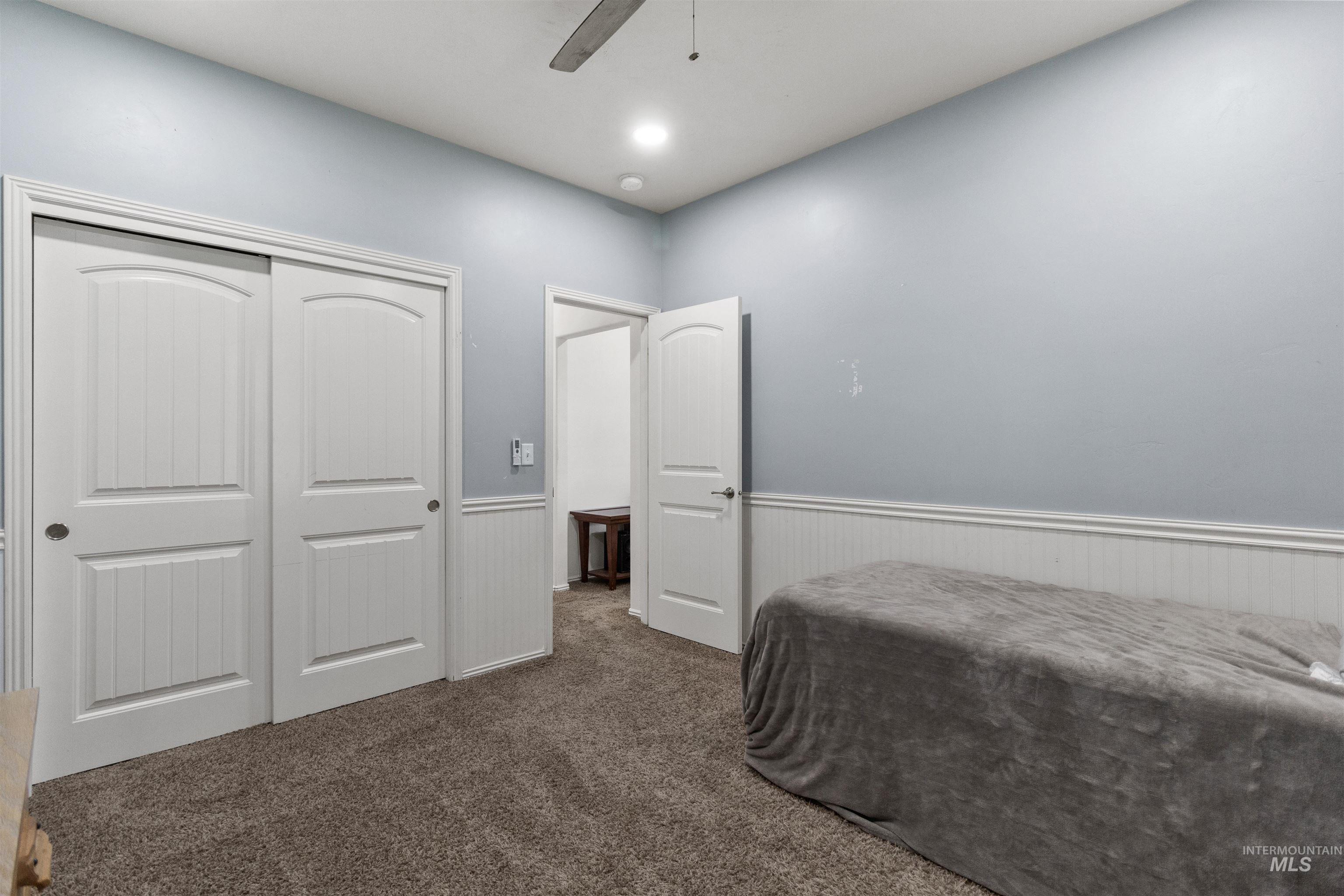 420 Cayuse Creek Dr Property Photo 23