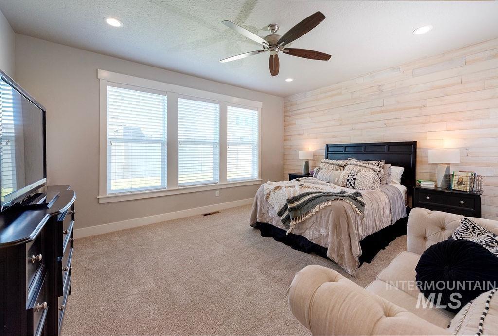 11078 White River Street Property Photo 11