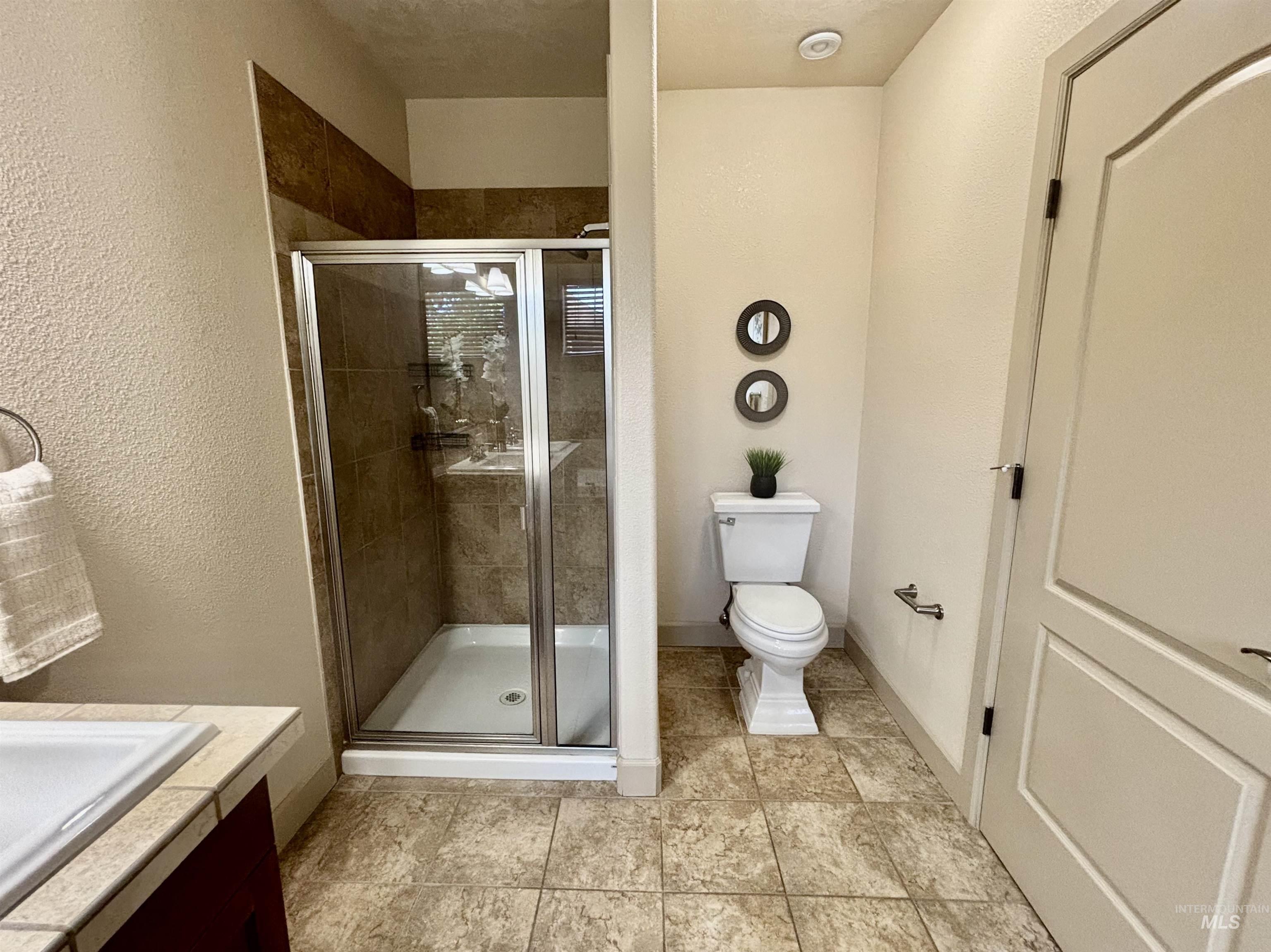 1274 E Winding Creek Drive Property Photo 20