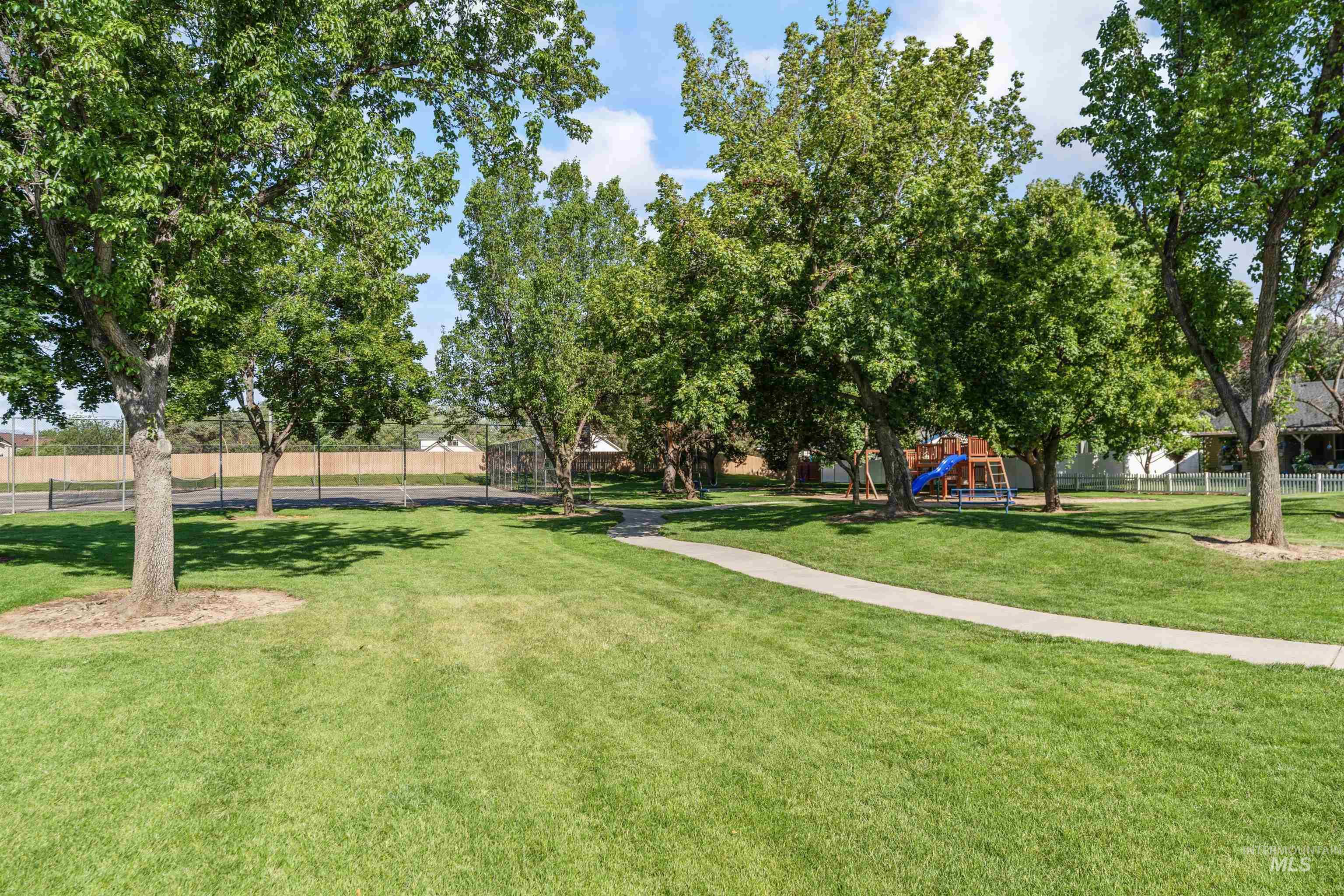 1992 S Elkhound Ave Property Photo 47