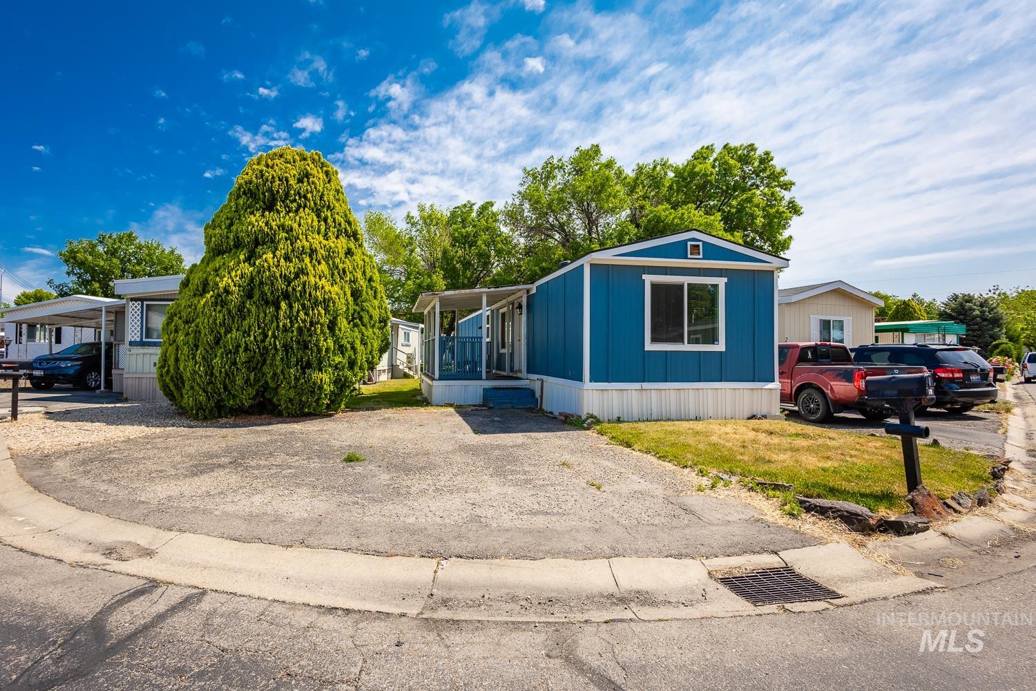 5209 W Targee St #18 Property Photo 4