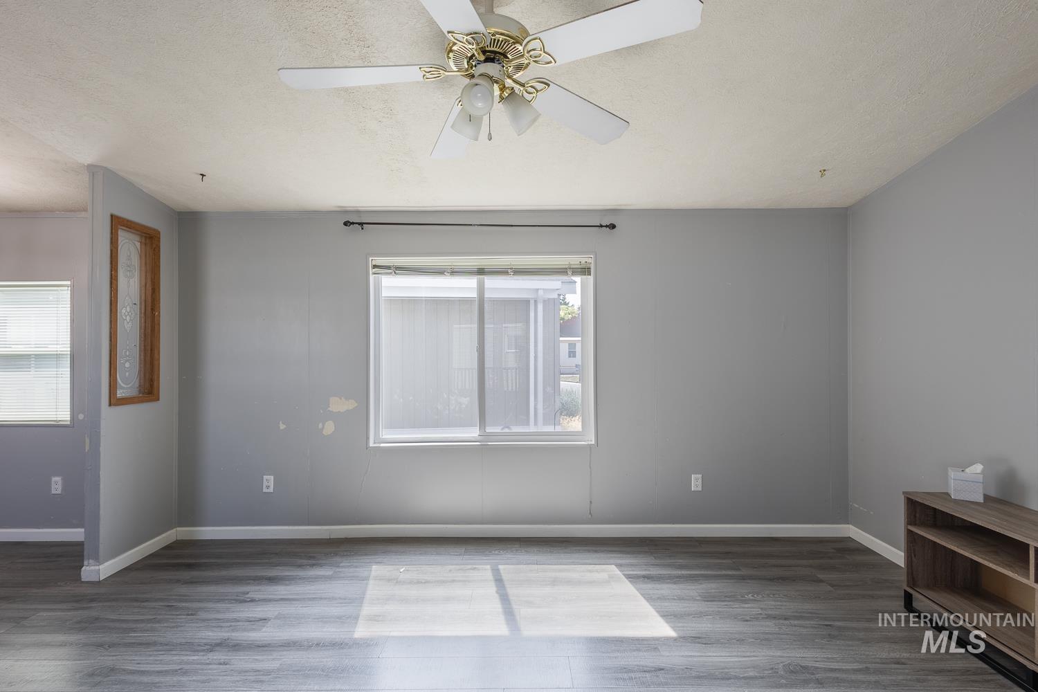 5209 W Targee St #18 Property Photo 10