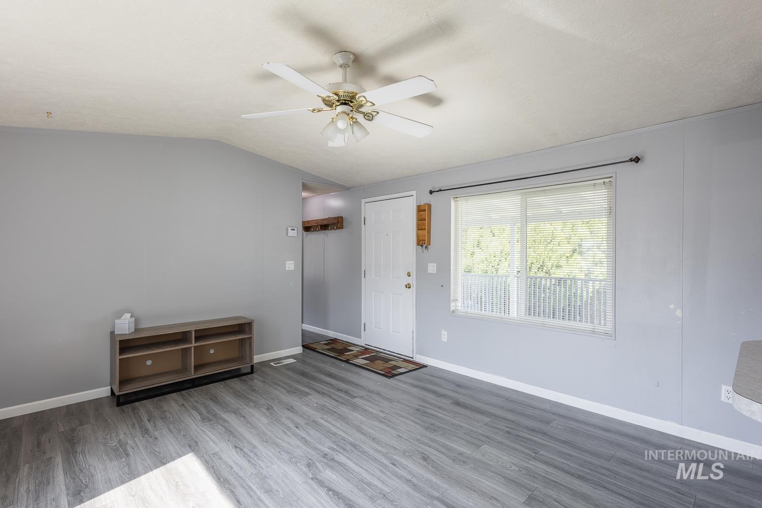 5209 W Targee St #18 Property Photo 13