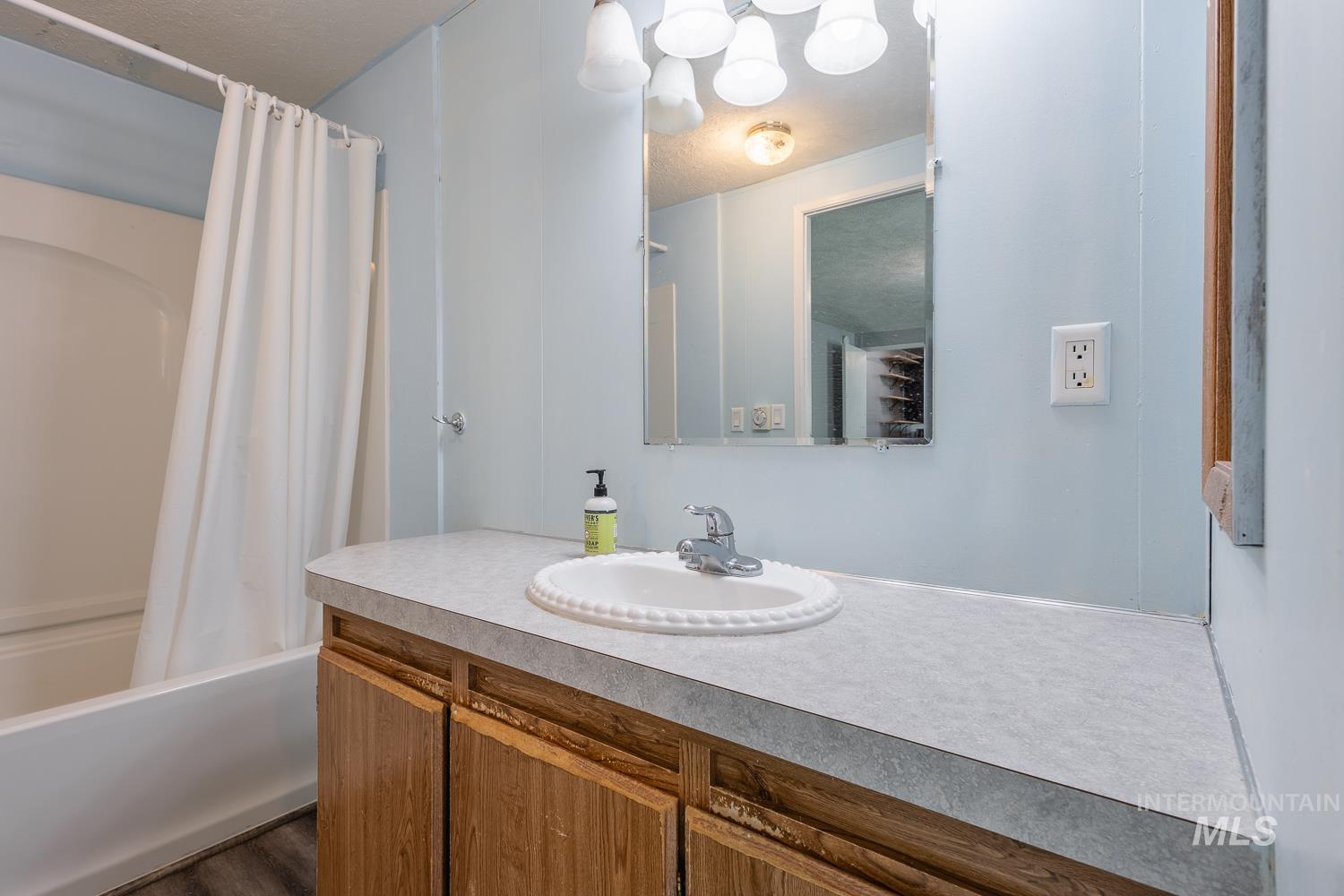 5209 W Targee St #18 Property Photo 38