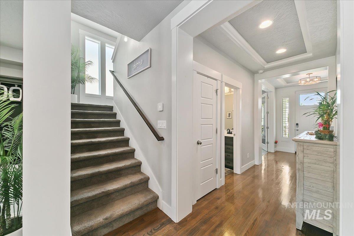 5347 S Tavistock Avenue Property Photo 2