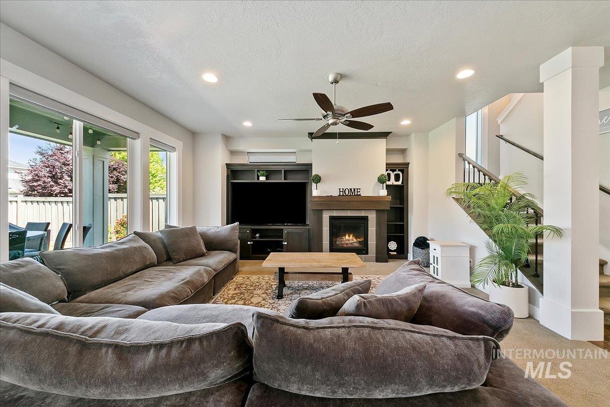 5347 S Tavistock Avenue Property Photo 7
