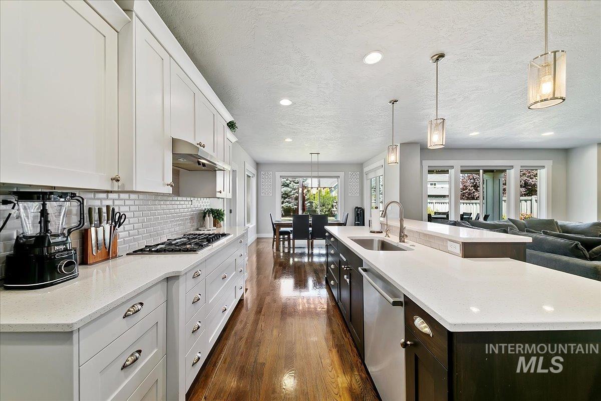 5347 S Tavistock Avenue Property Photo 11