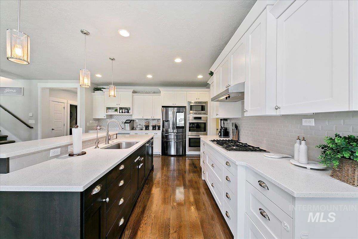 5347 S Tavistock Avenue Property Photo 14