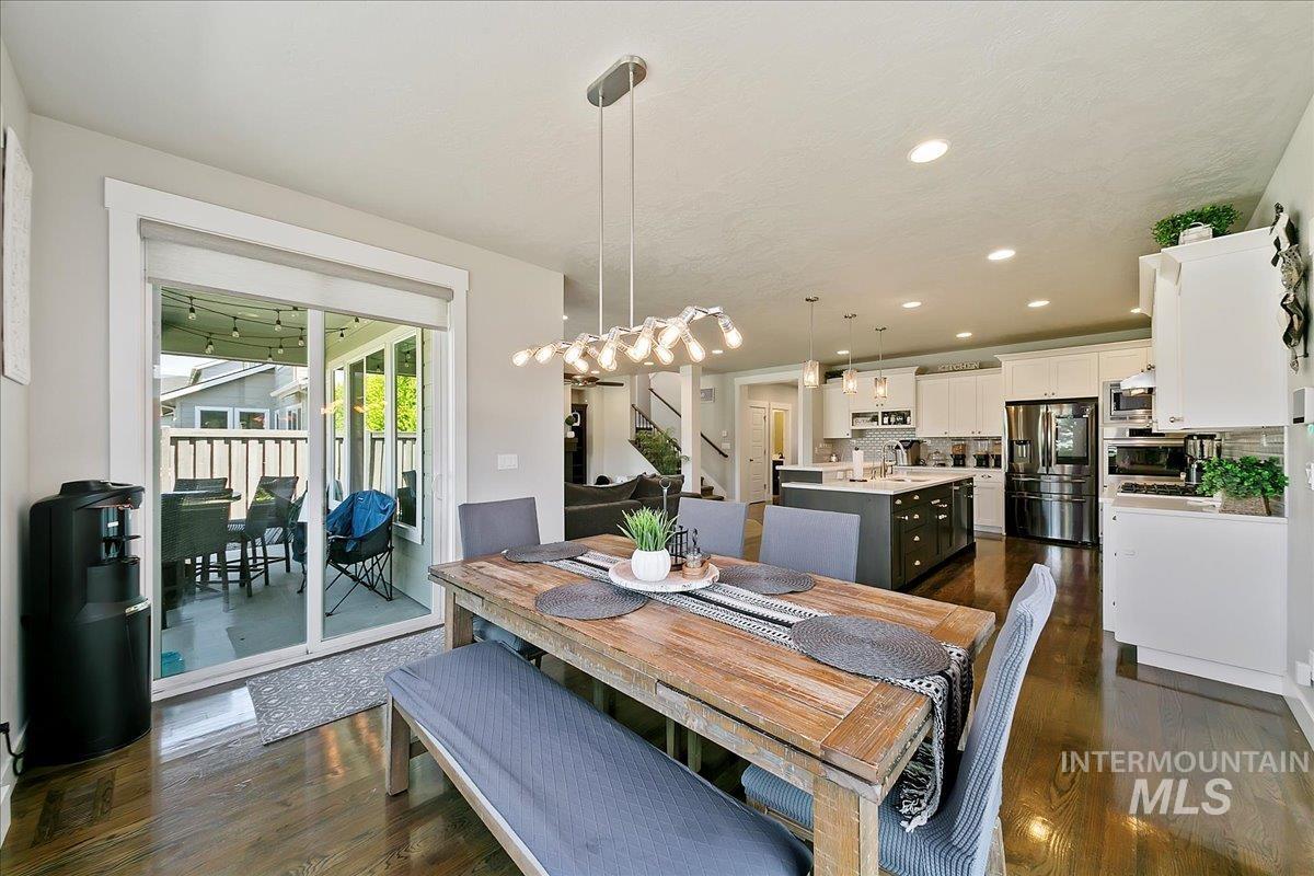 5347 S Tavistock Avenue Property Photo 19