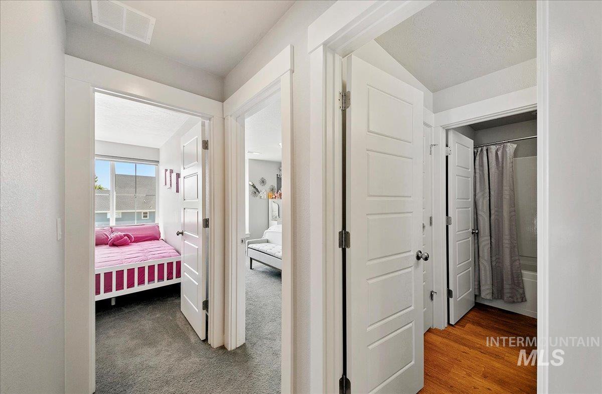 5347 S Tavistock Avenue Property Photo 38