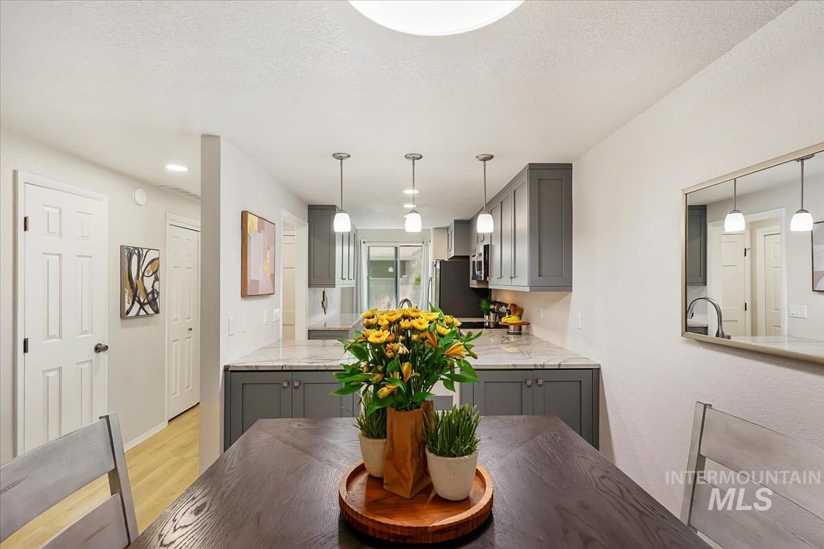 1924 Teal Ln Property Photo 13