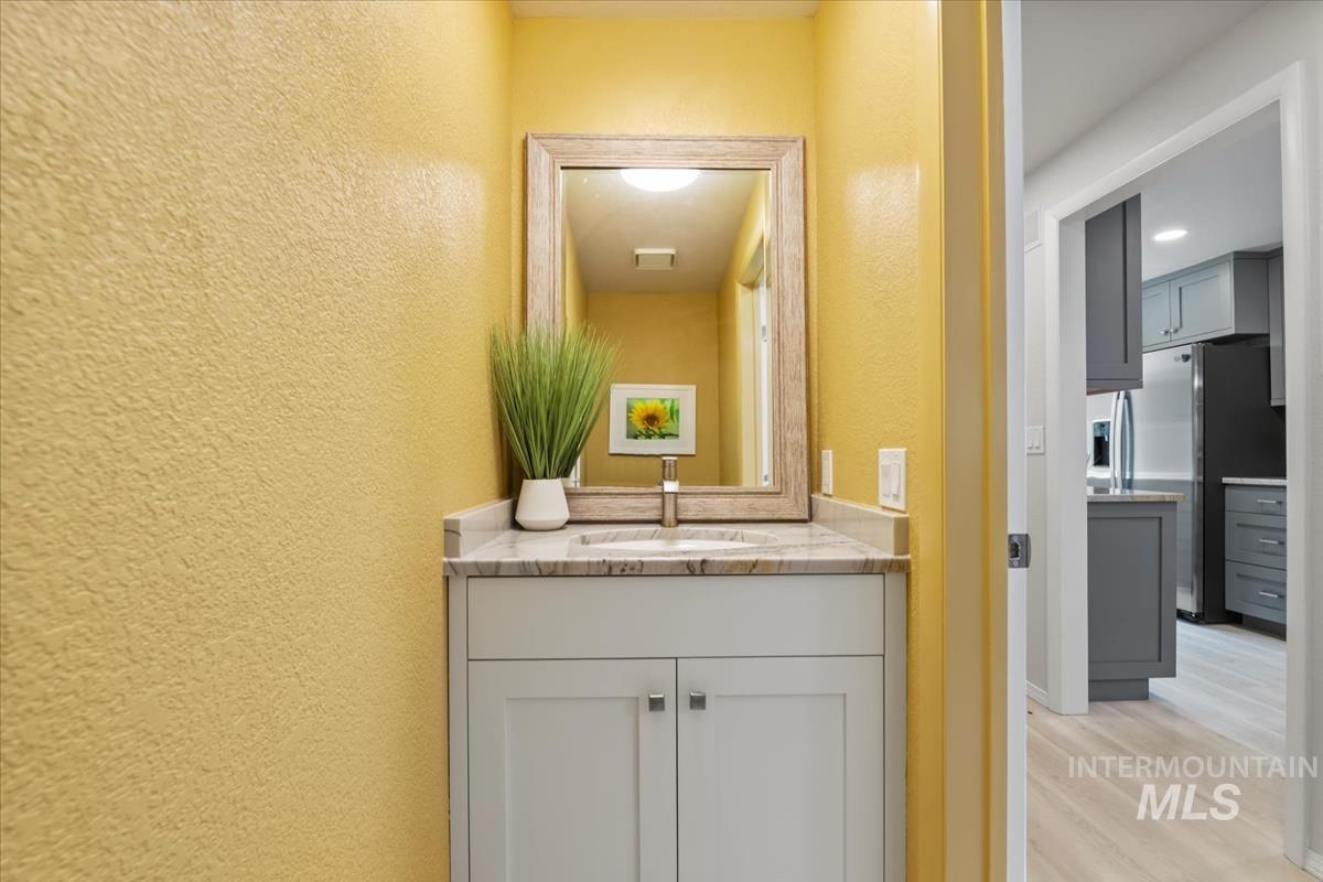 1924 Teal Ln Property Photo 23