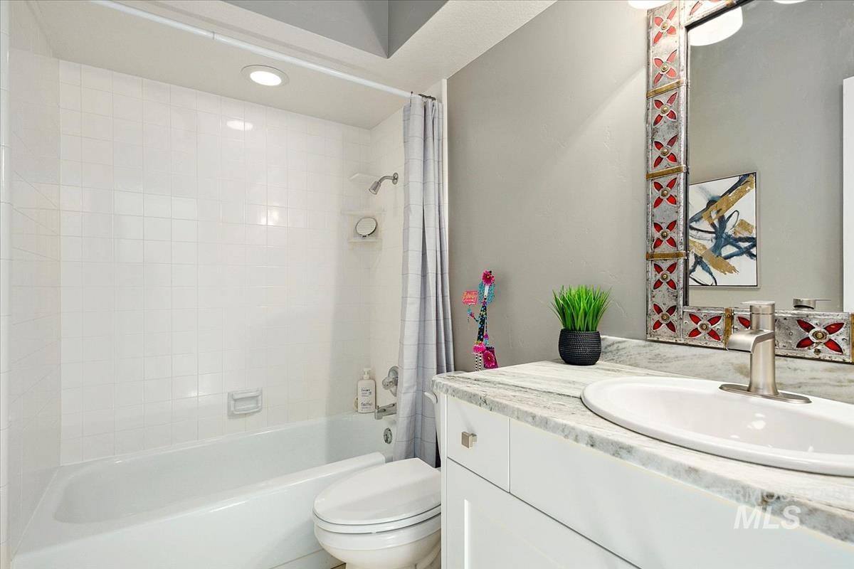 1924 Teal Ln Property Photo 33