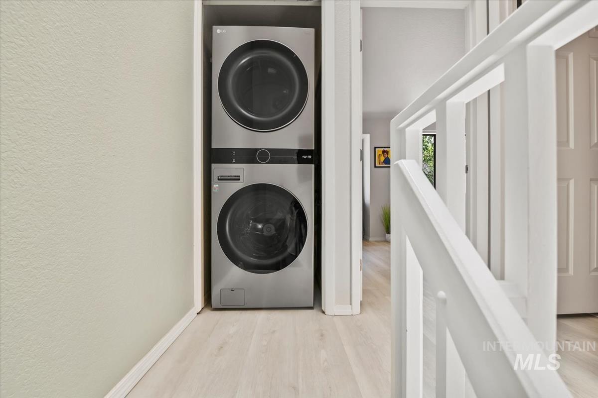 1924 Teal Ln Property Photo 35